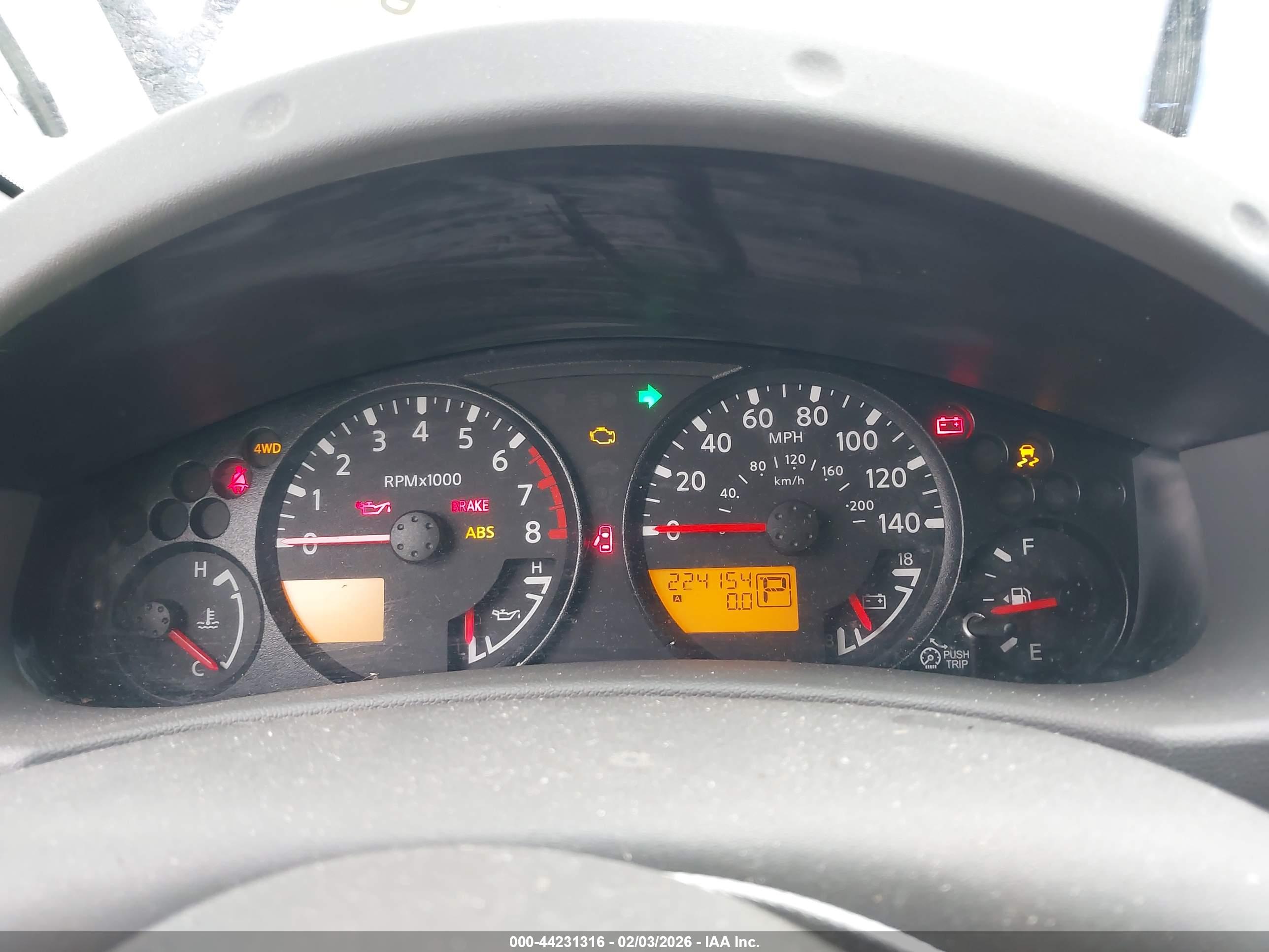 NISSAN FRONTIER image 7