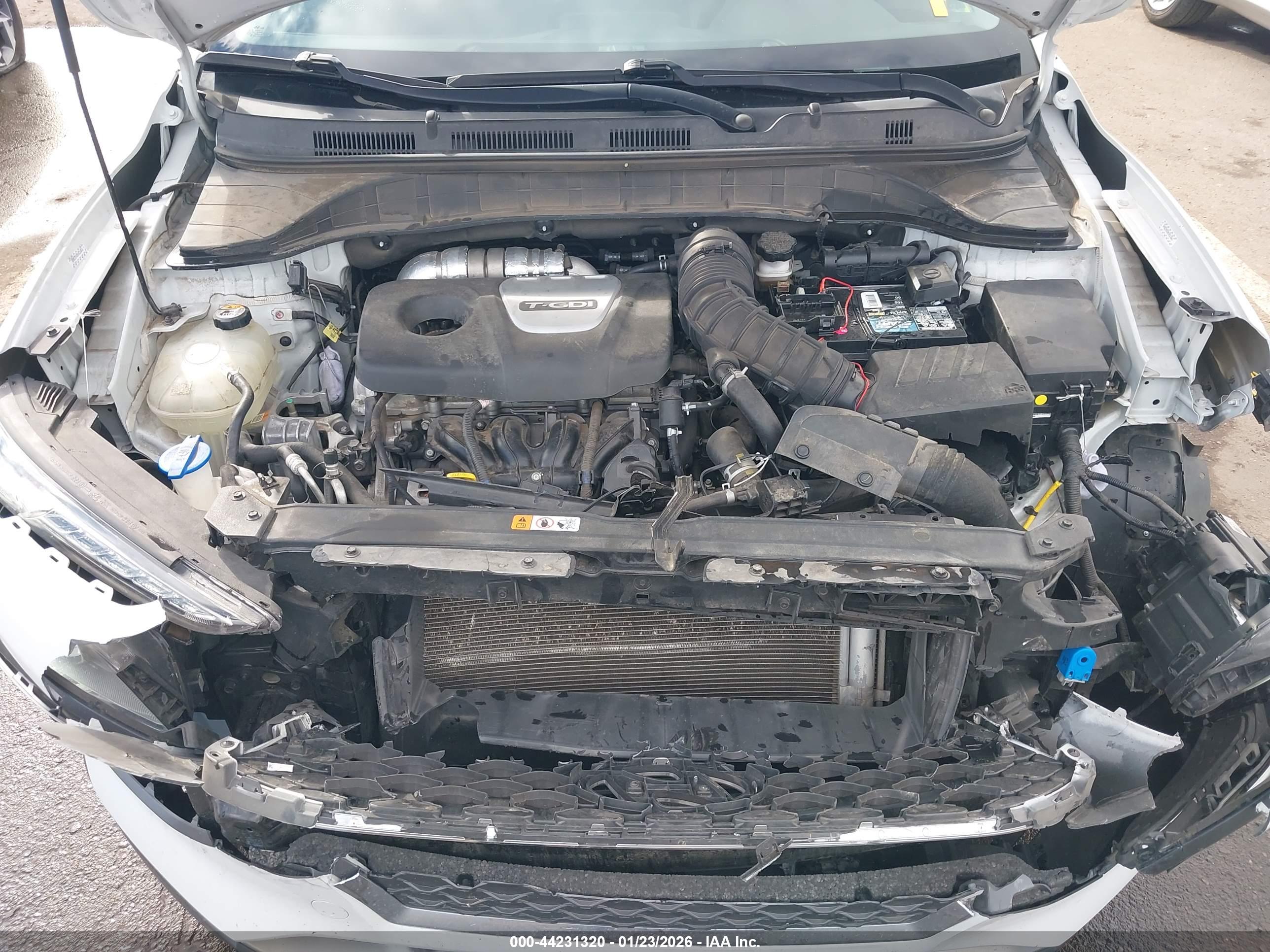 HYUNDAI KONA image 10