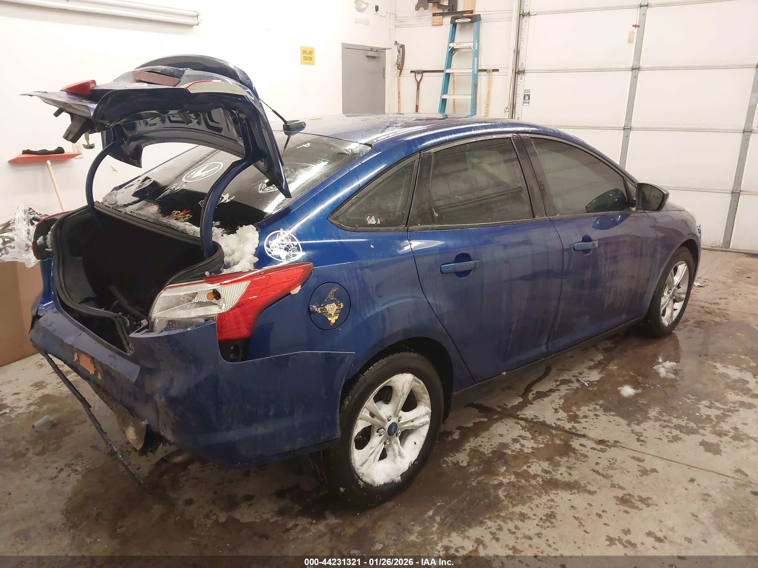 FORD FOCUS image 6