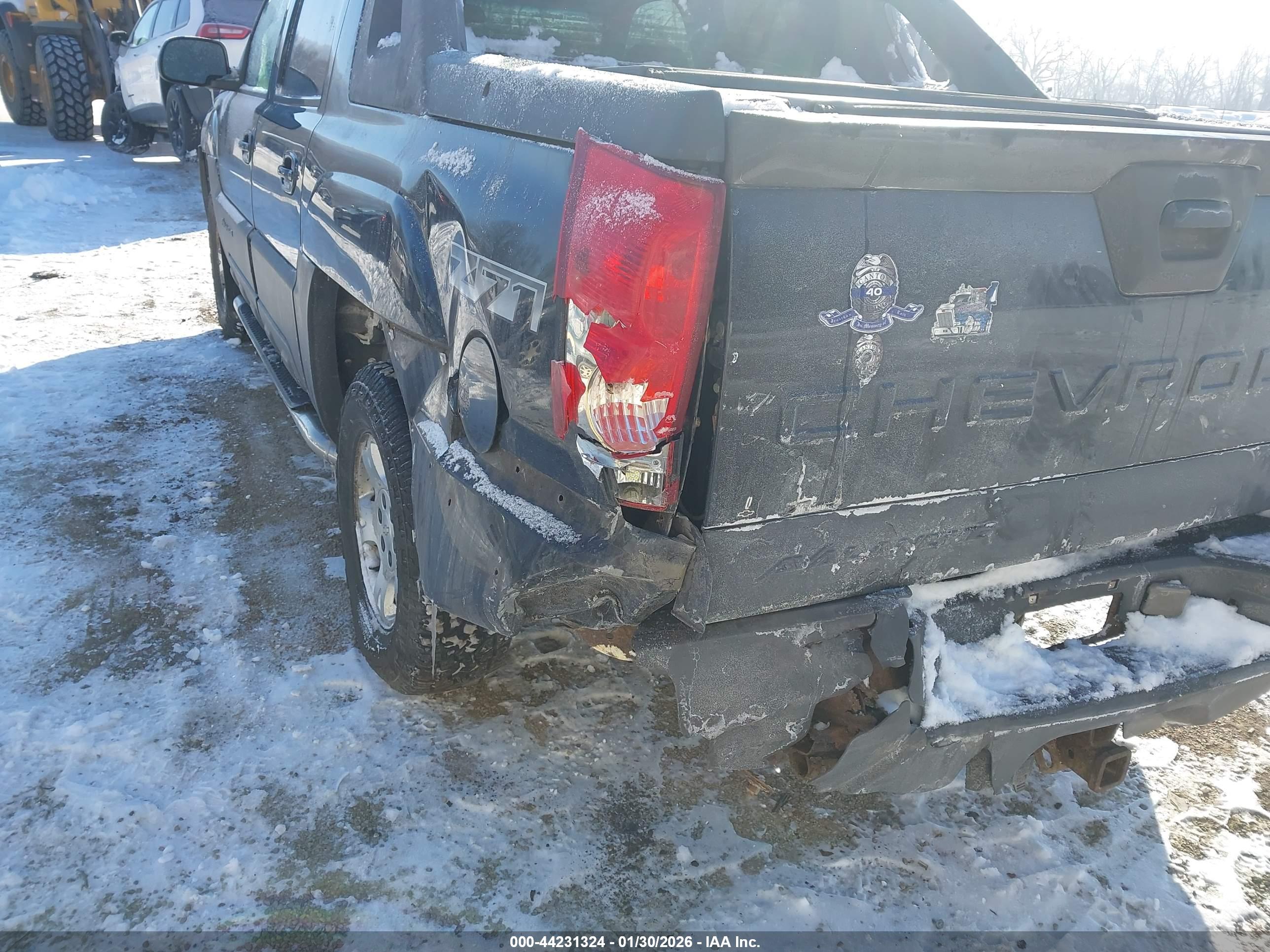 CHEVROLET AVALANCHE image 6