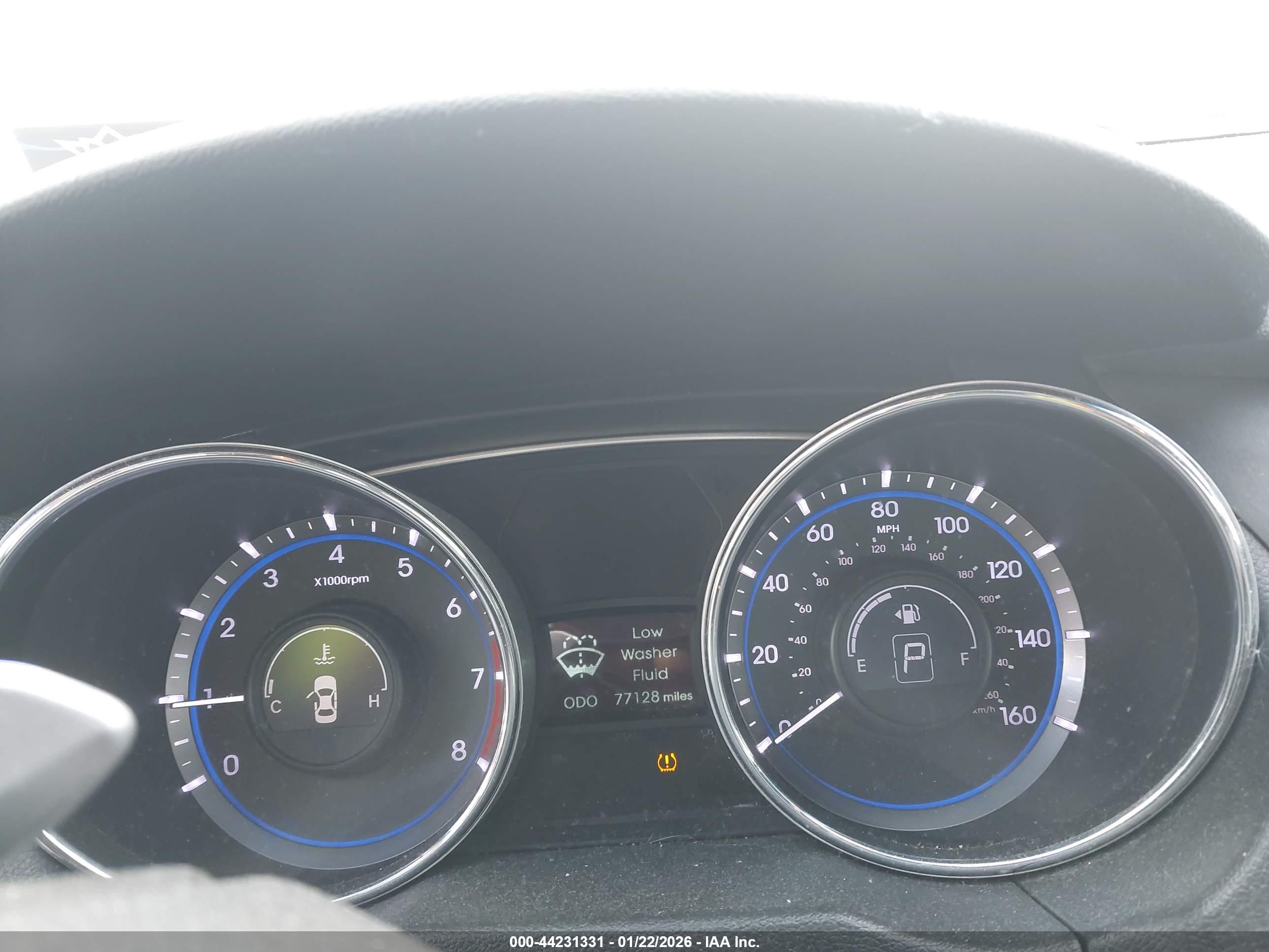 HYUNDAI SONATA image 7