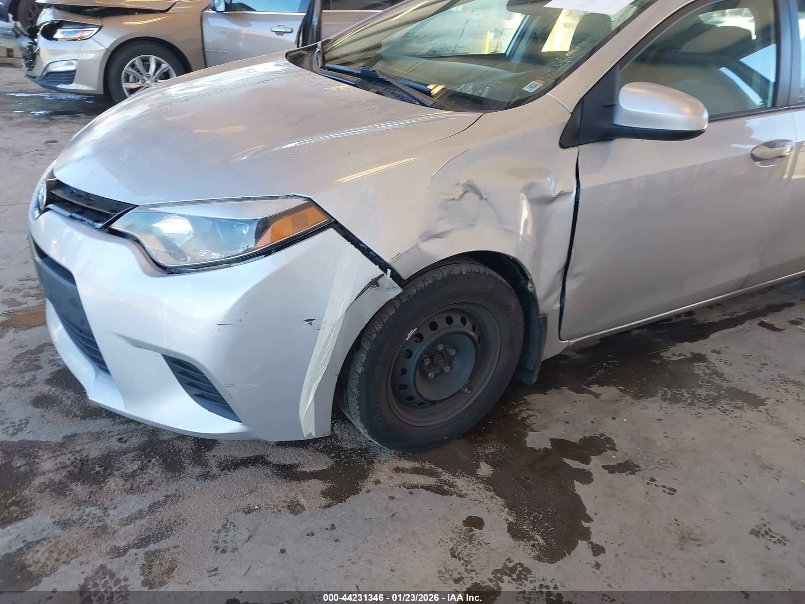 TOYOTA COROLLA image 6