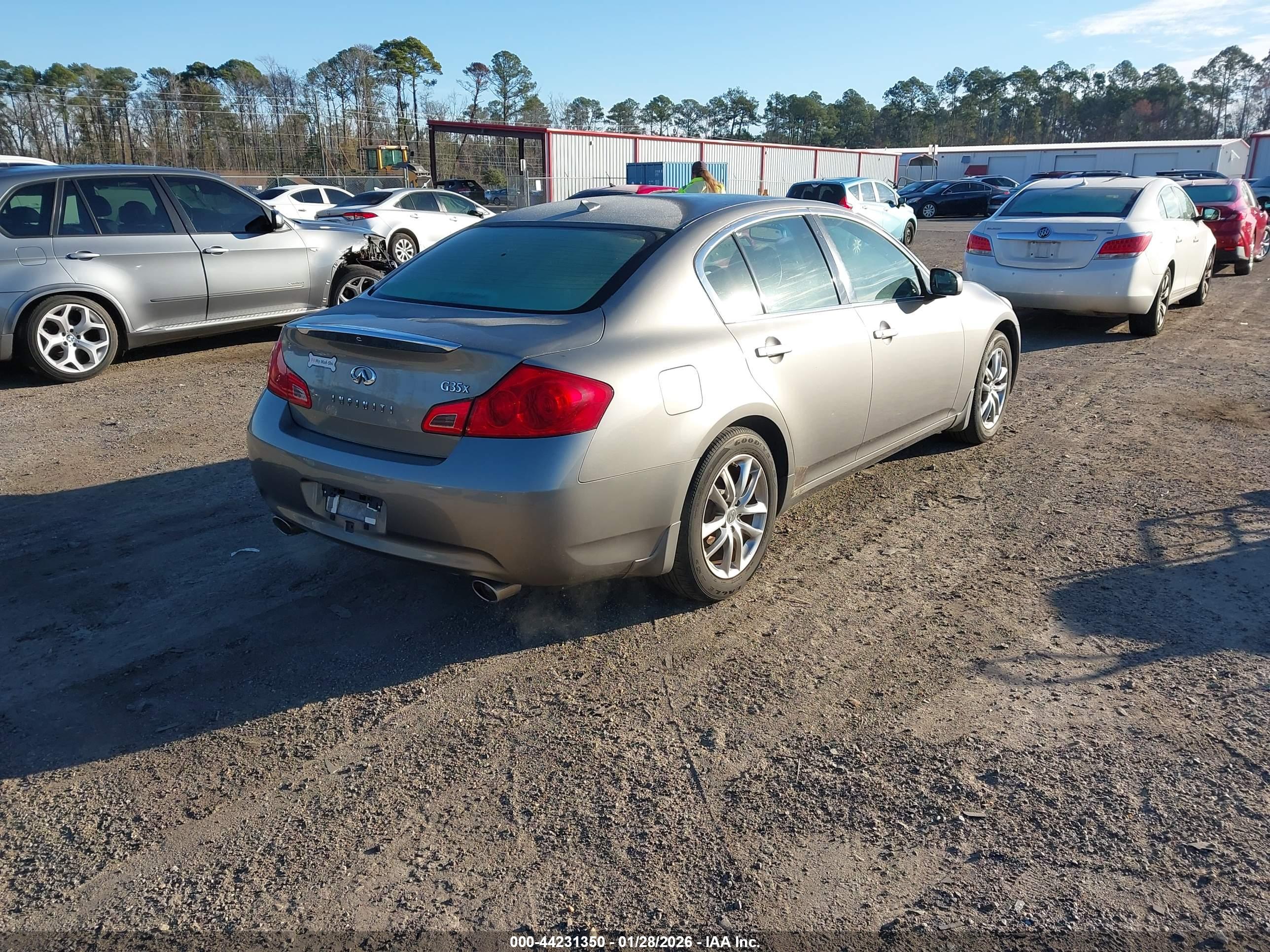 INFINITI G35X image 4