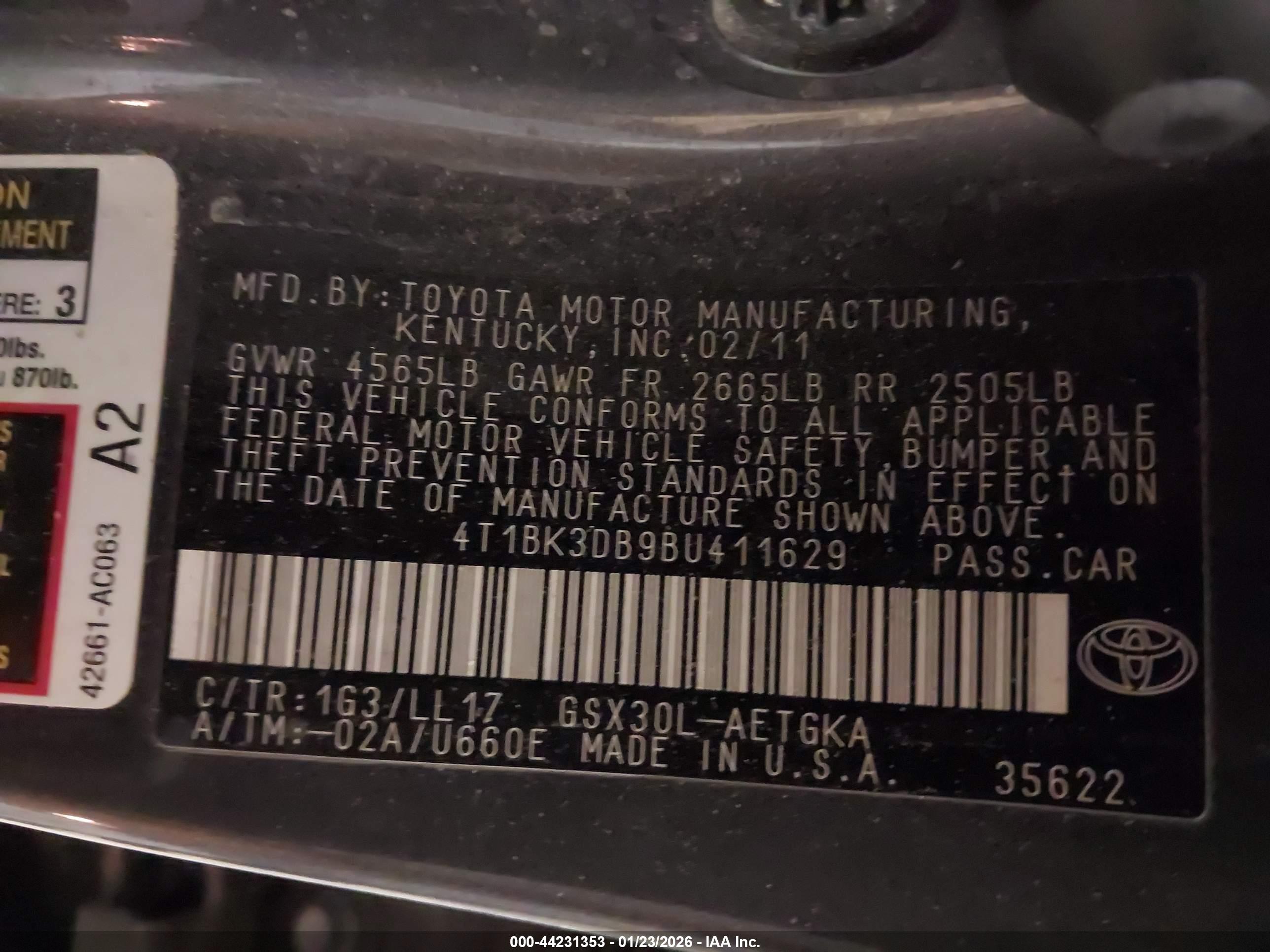 TOYOTA AVALON image 9