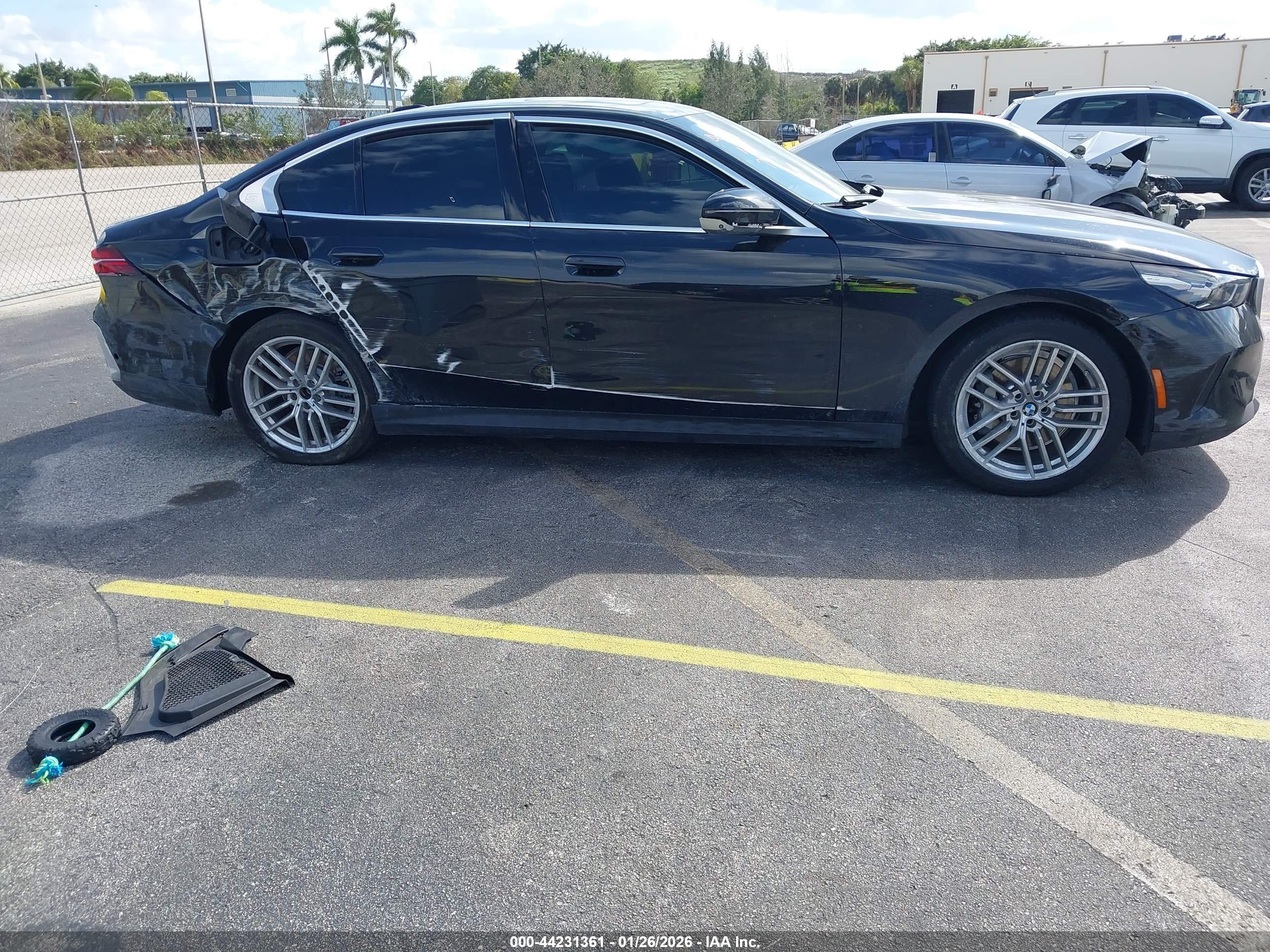 BMW 530I image 6