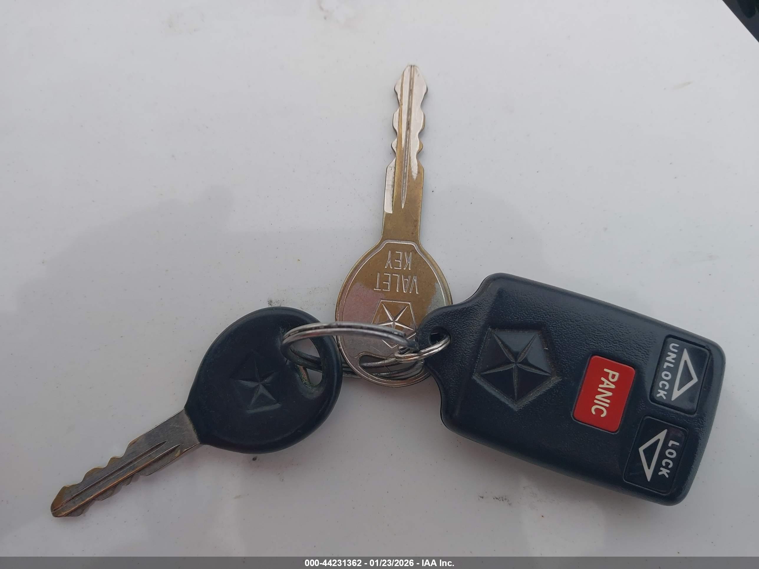 CHRYSLER TOWN image 11