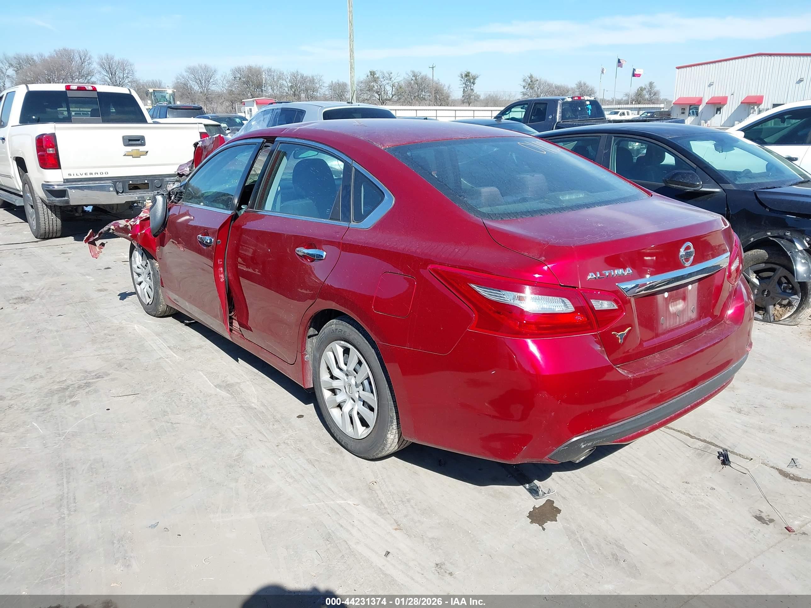 NISSAN ALTIMA image 3