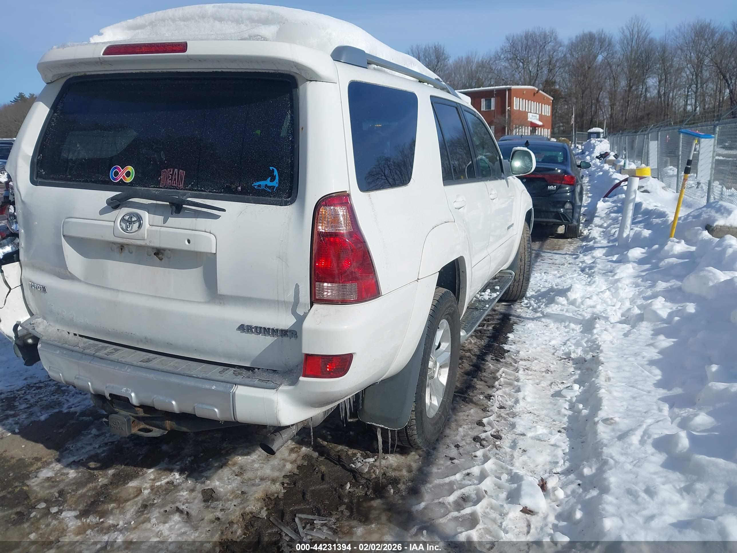 TOYOTA 4RUNNER image 4