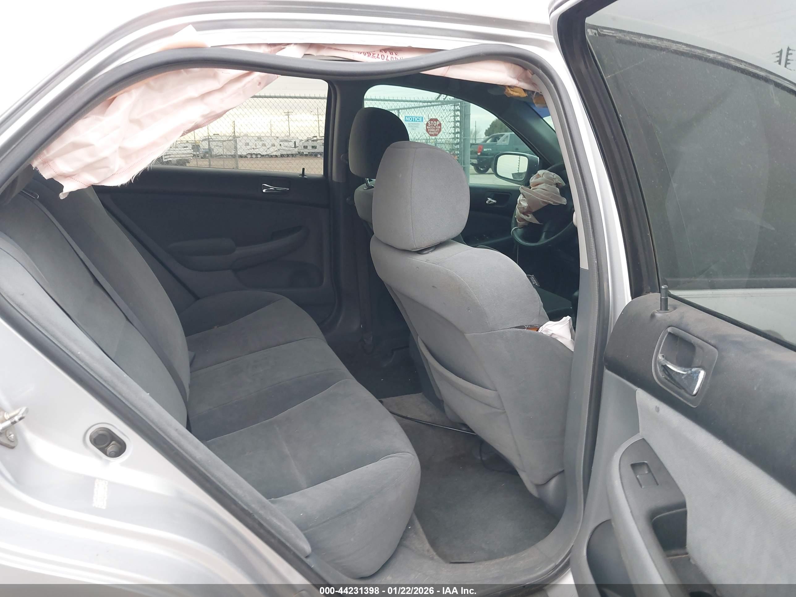 HONDA ACCORD image 8