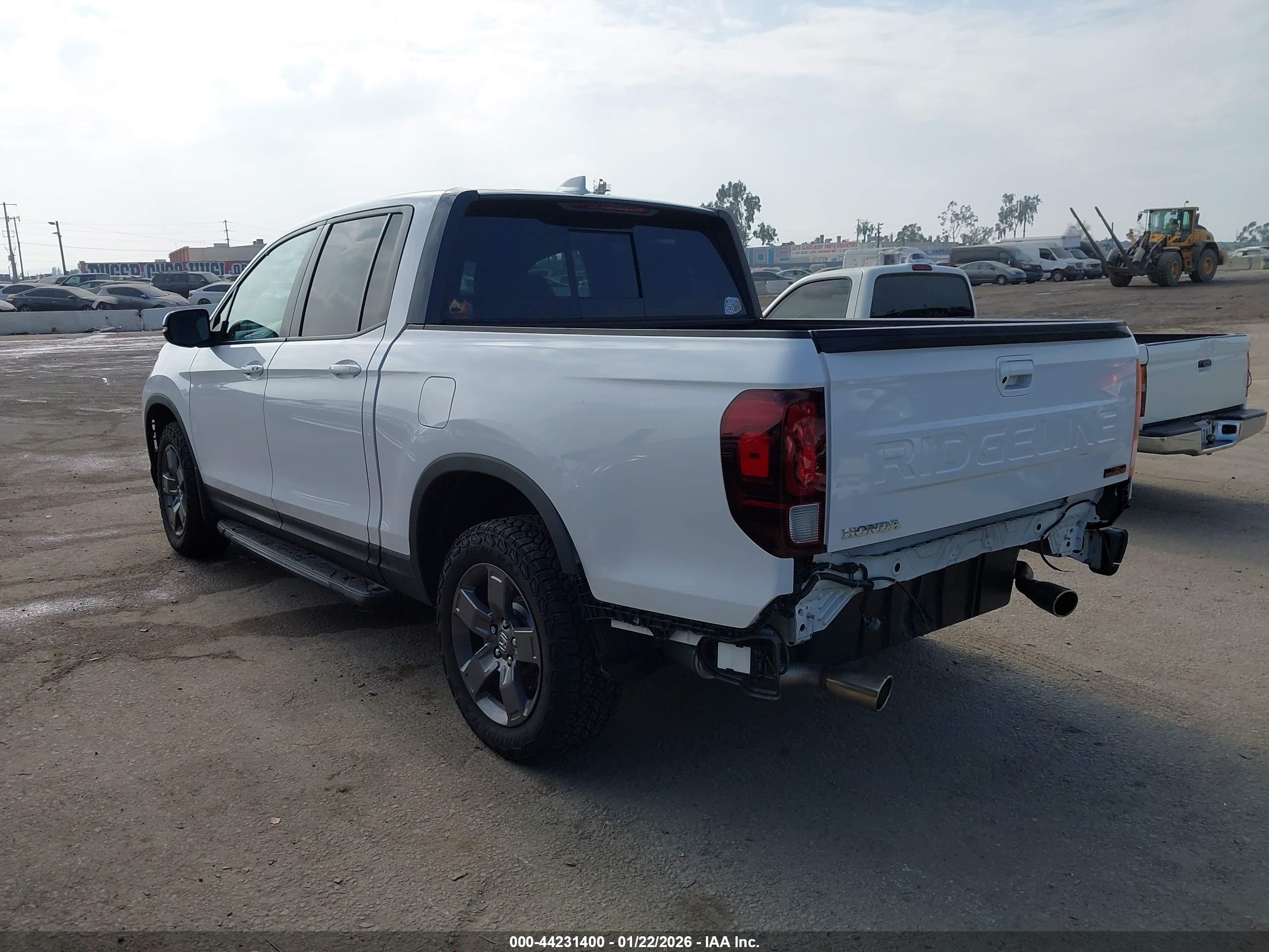 HONDA RIDGELINE image 3