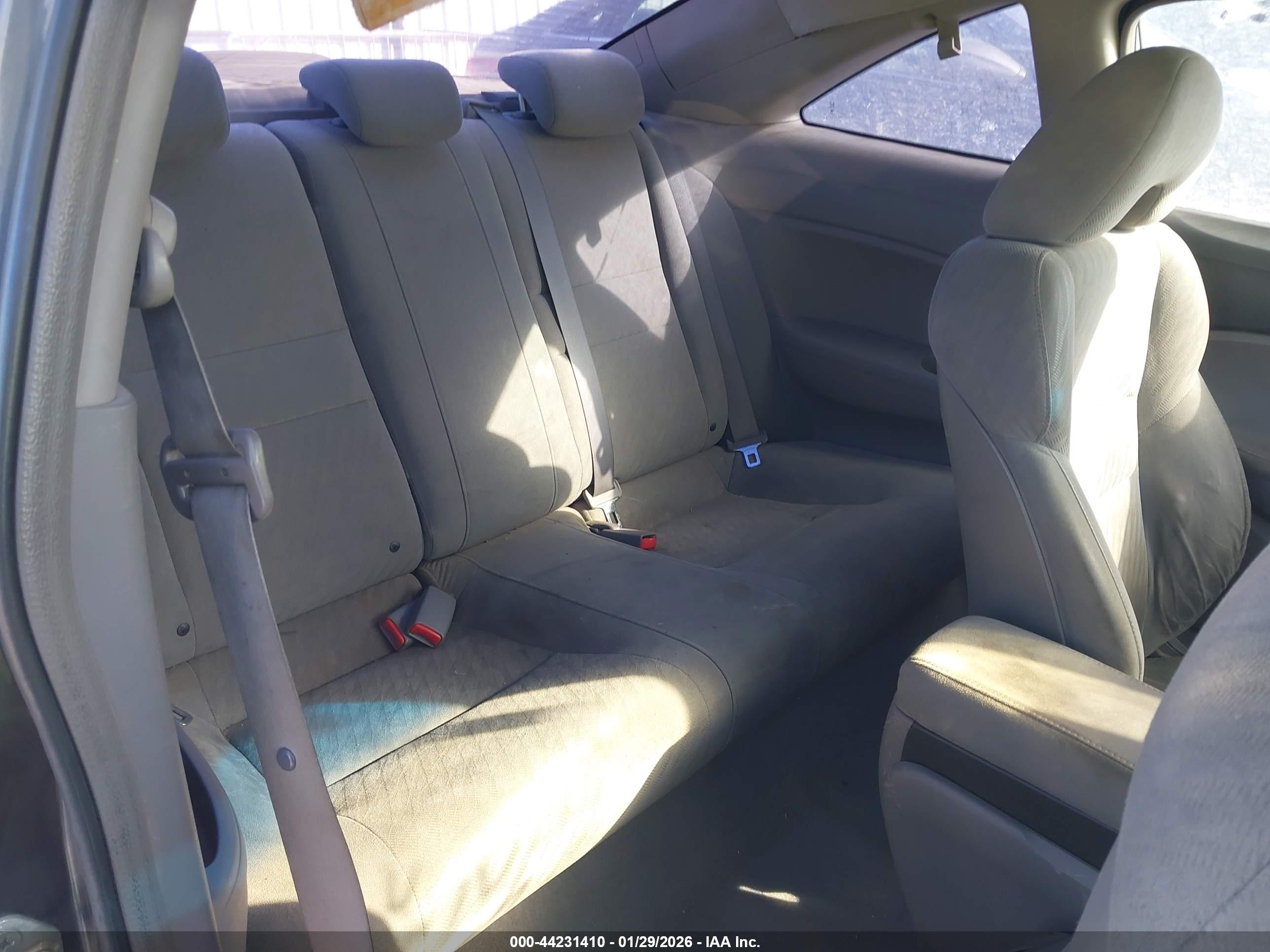 HONDA CIVIC image 8