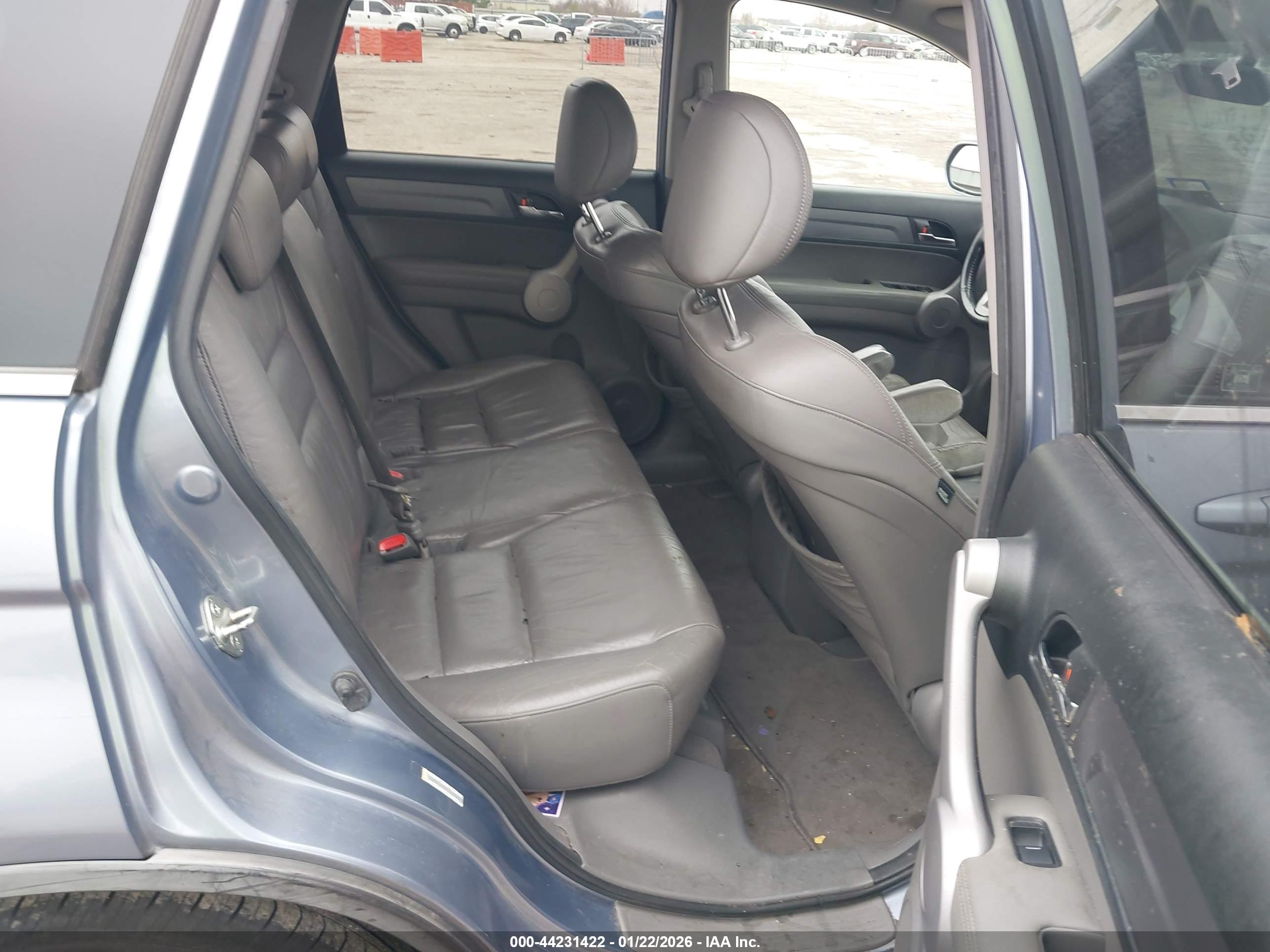 HONDA CR-V image 8