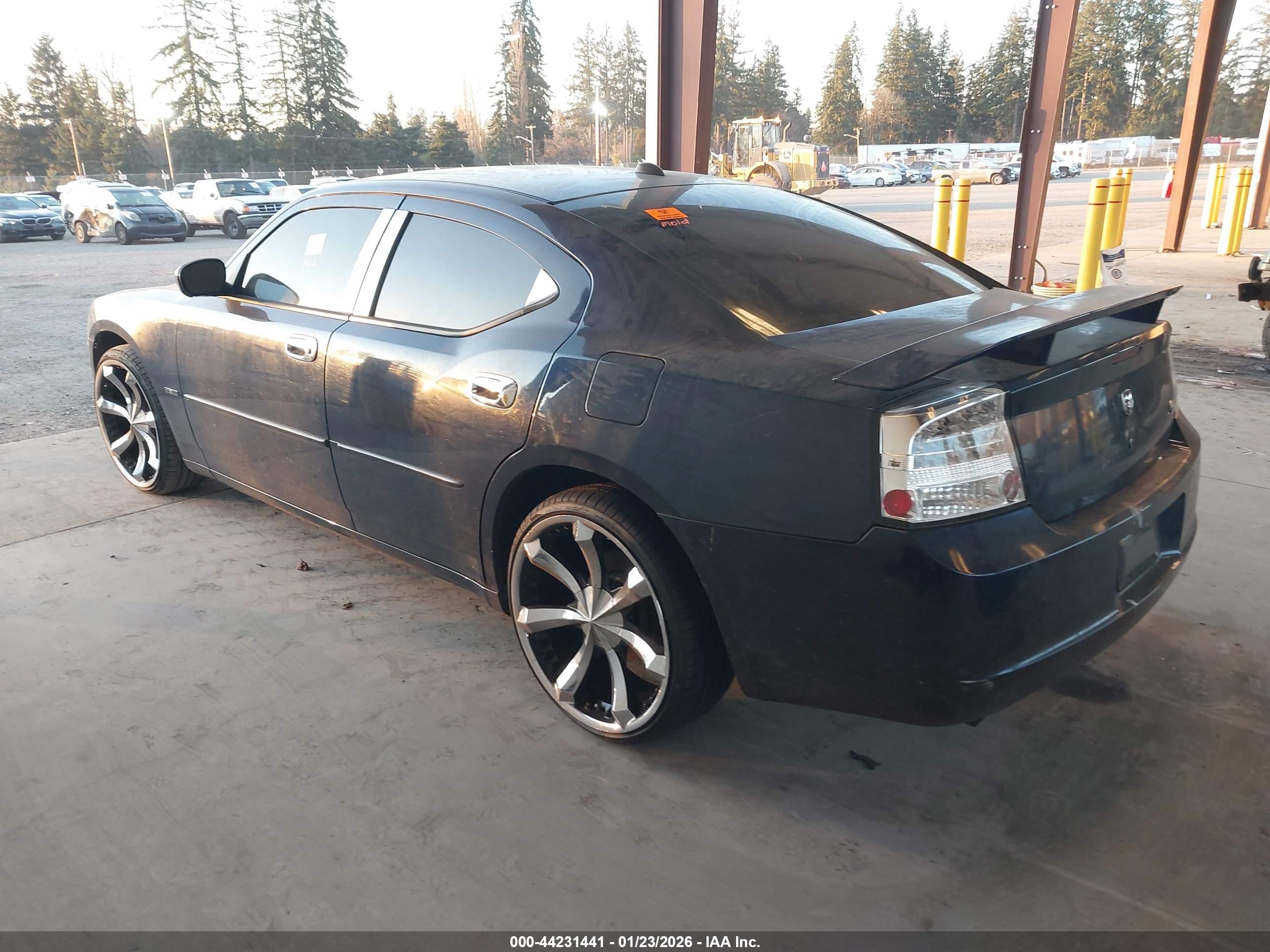 DODGE CHARGER image 3