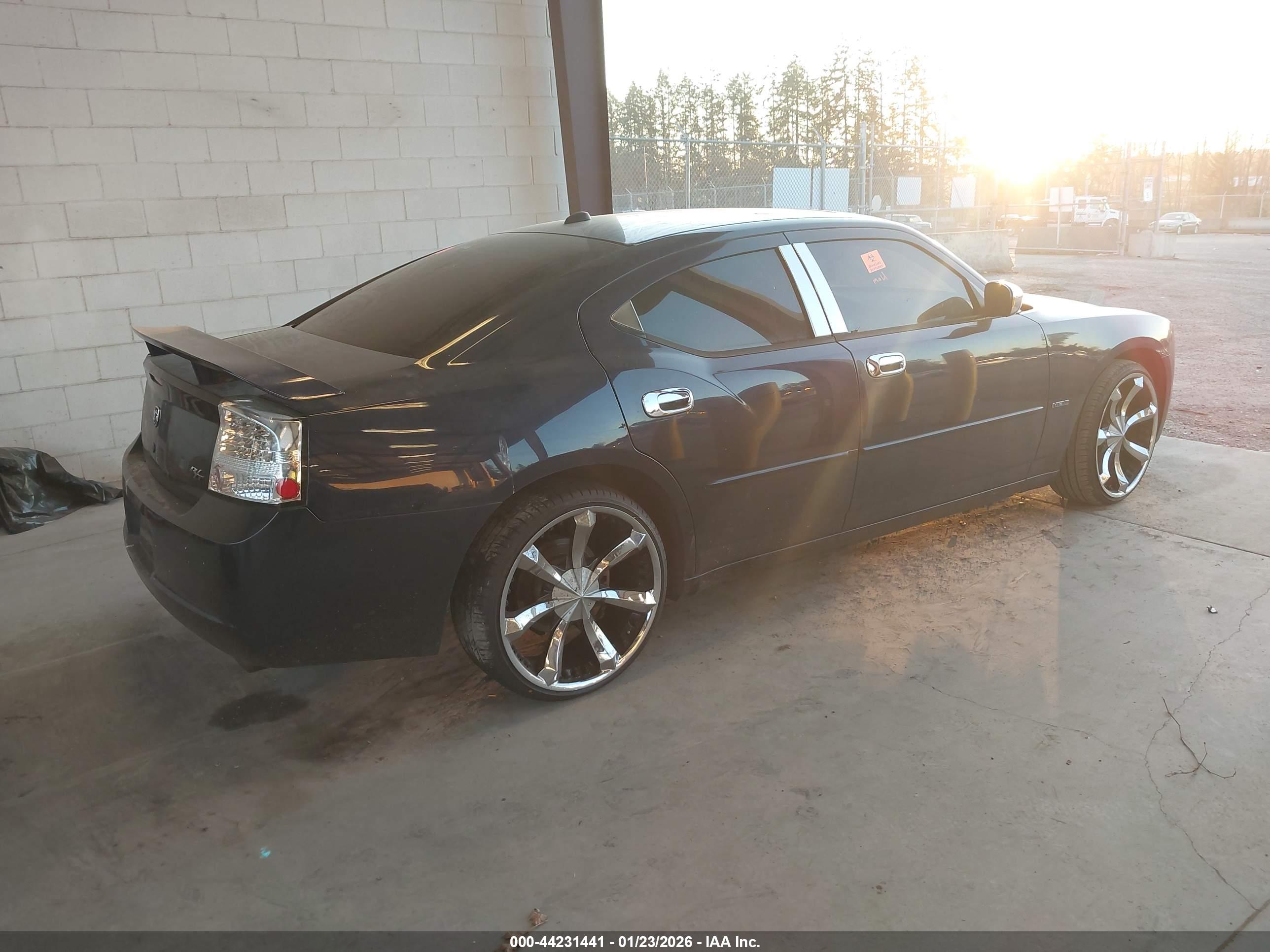 DODGE CHARGER image 4