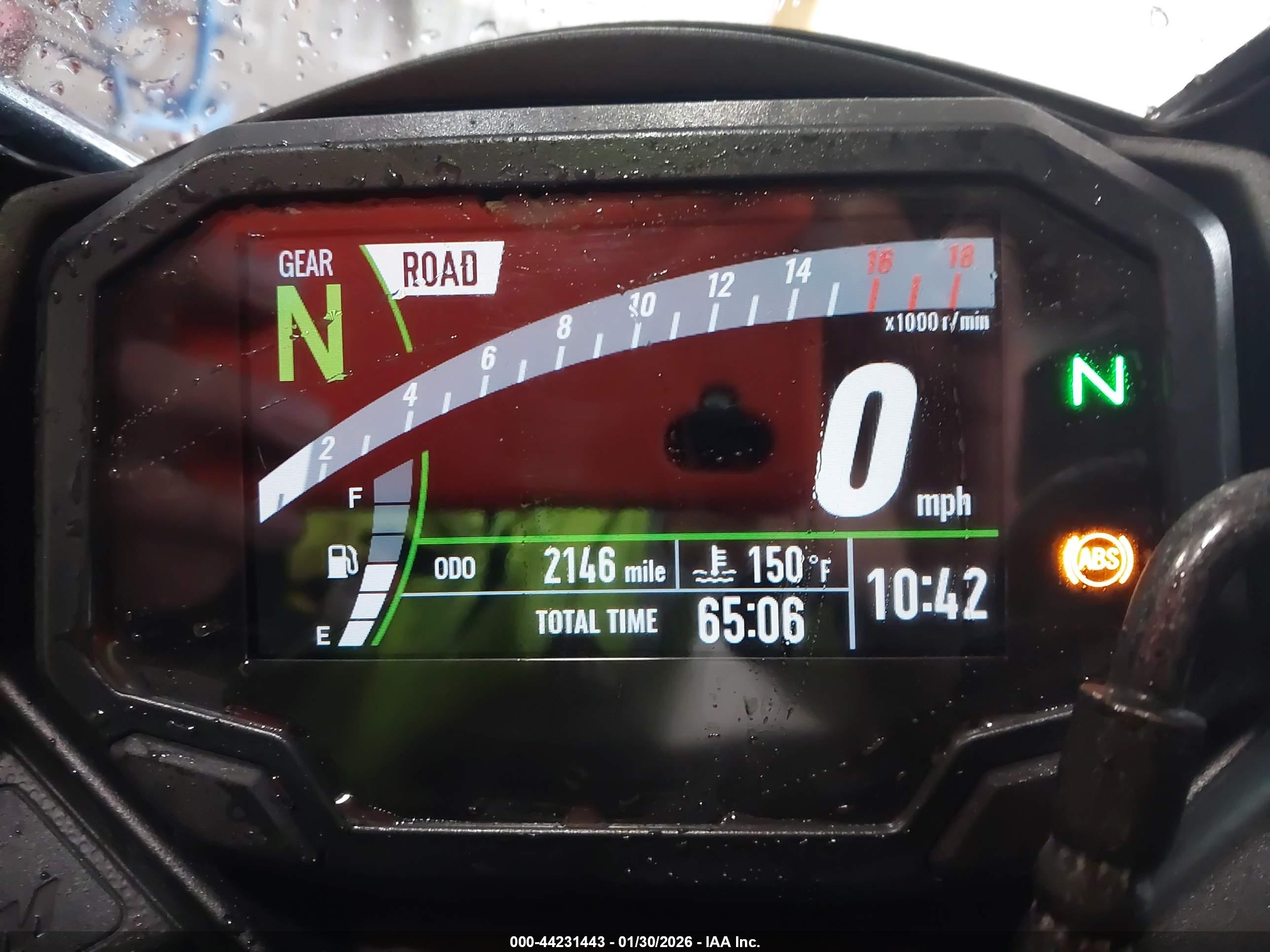 KAWASAKI ZX400 image 7