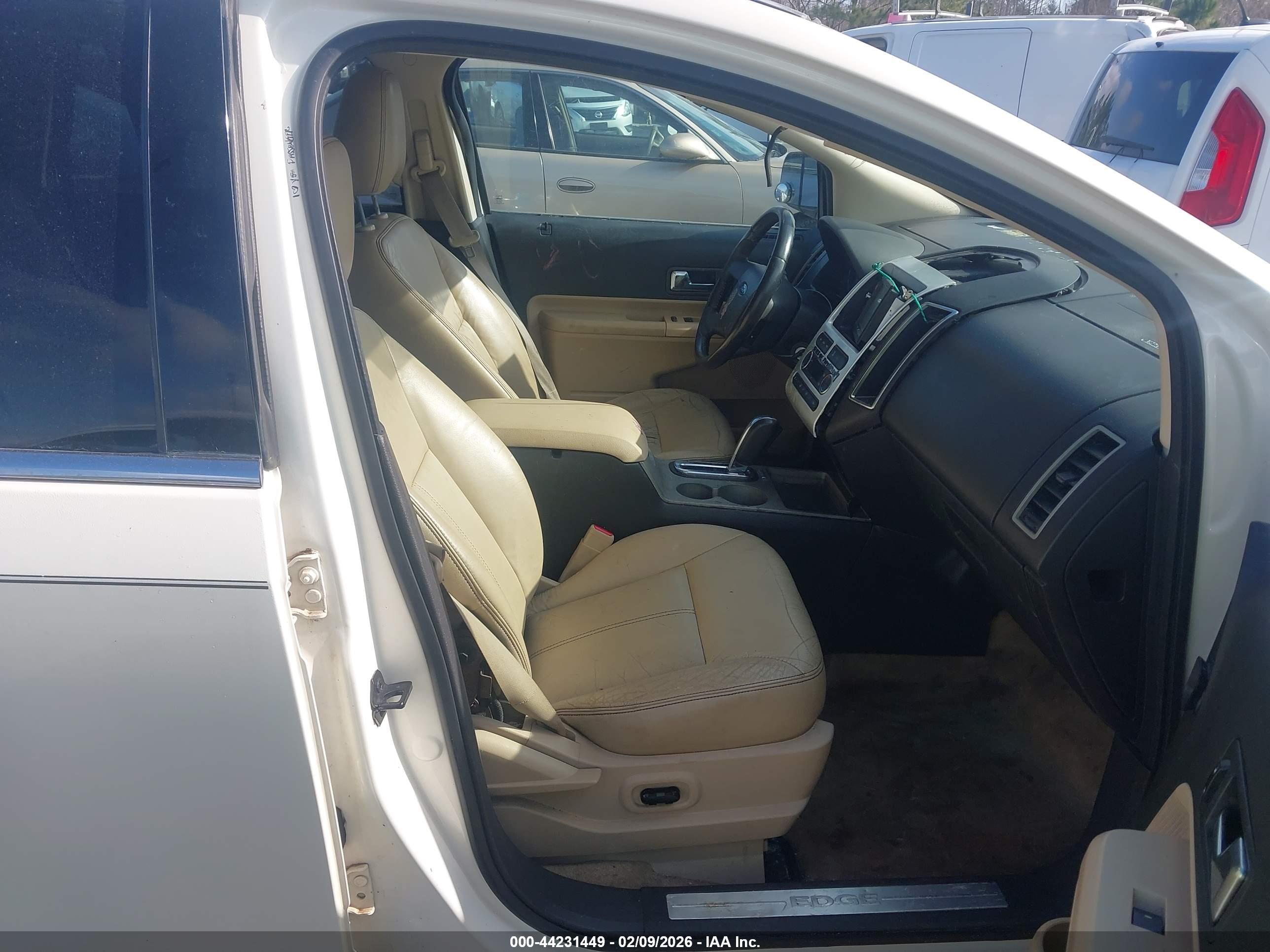FORD EDGE image 5