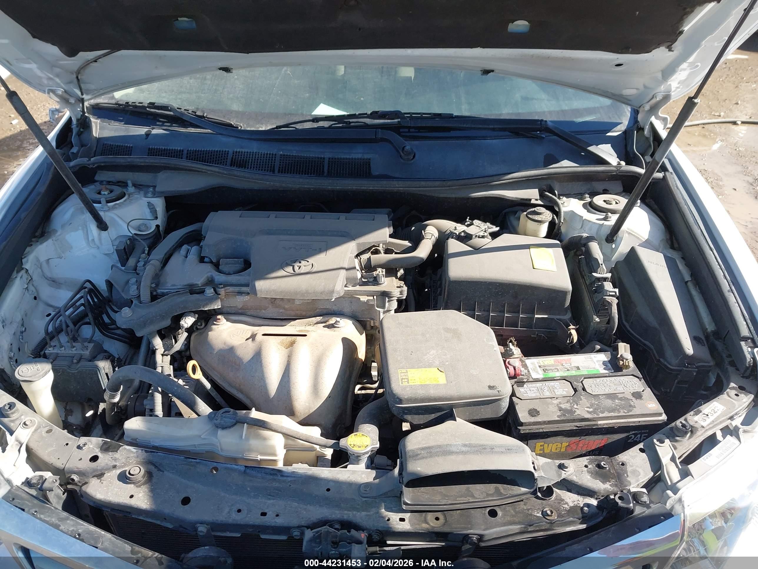 TOYOTA CAMRY image 10
