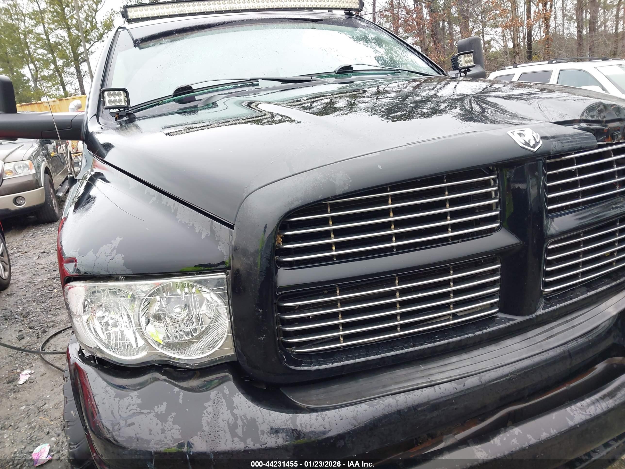 DODGE RAM image 10