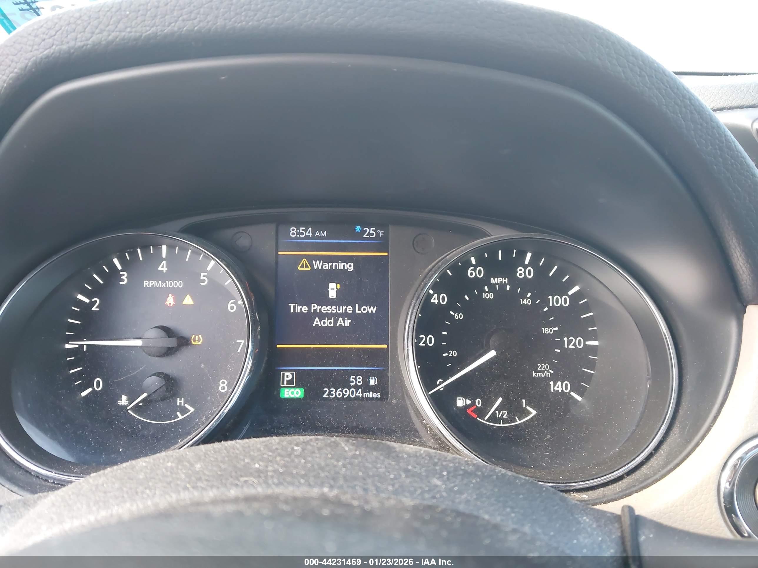 NISSAN ROGUE image 7