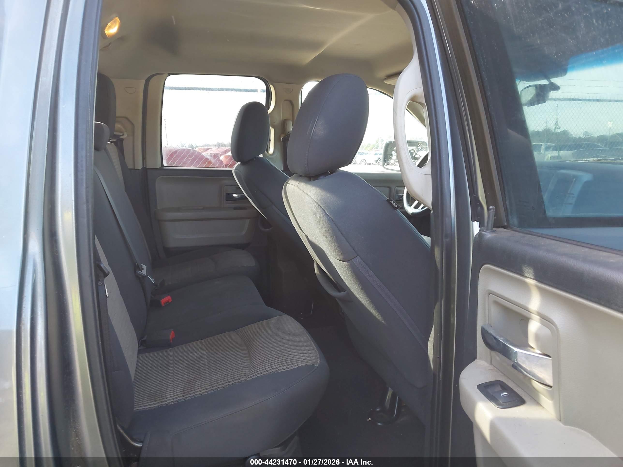 RAM 1500 image 8