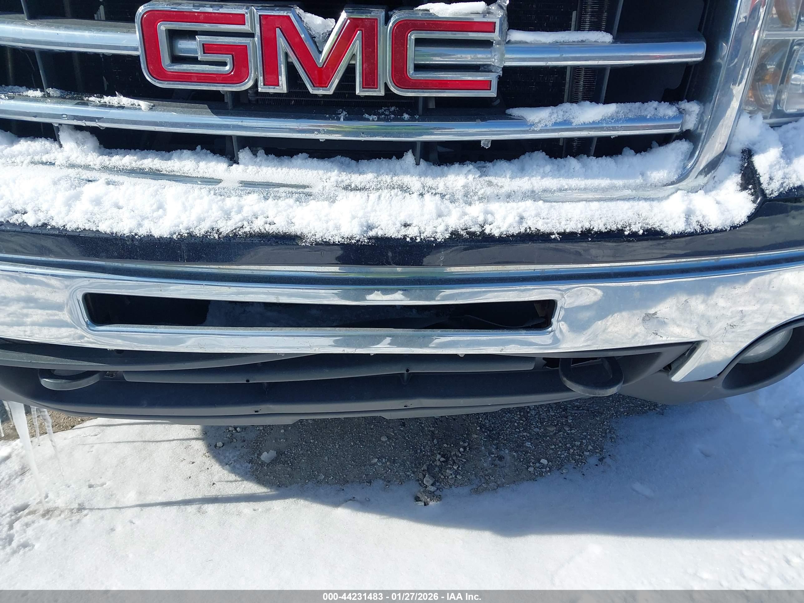 GMC SIERRA image 6