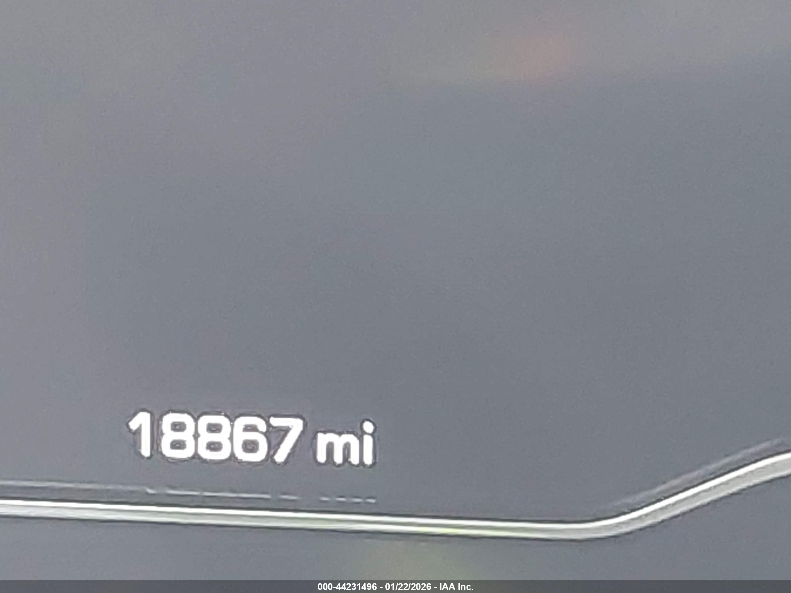 GMC SIERRA image 6
