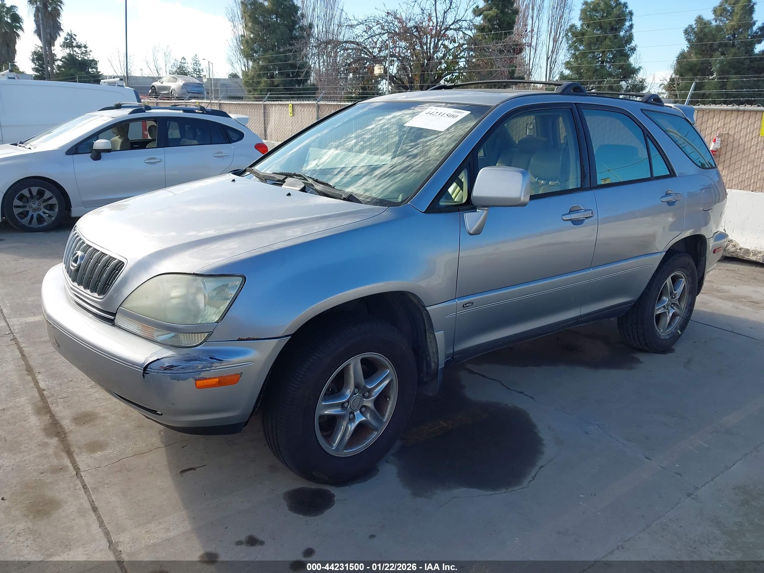 LEXUS RX image 2