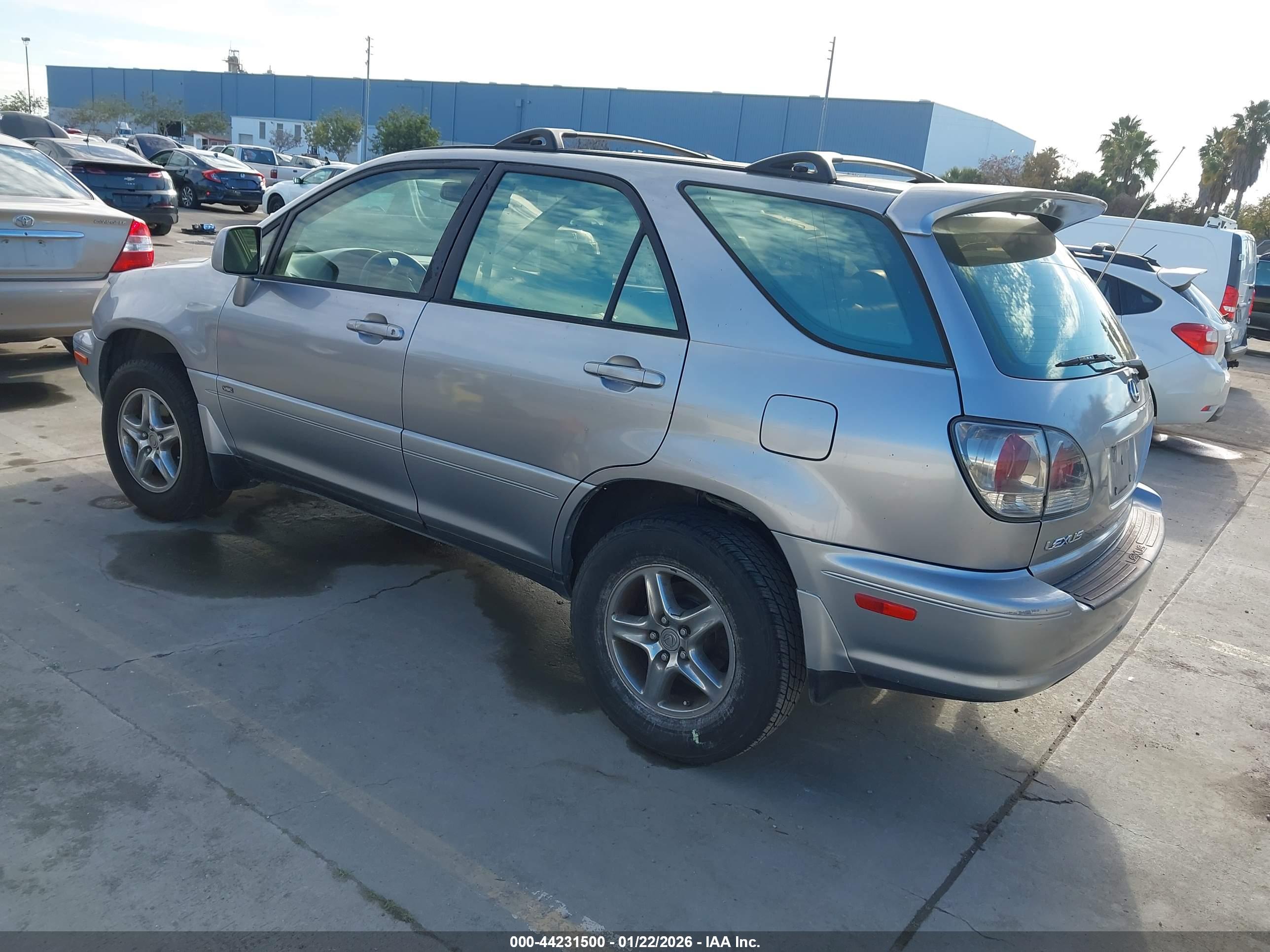LEXUS RX image 3