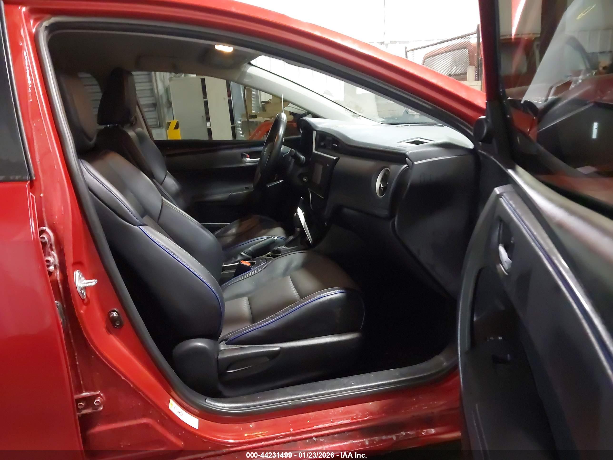 TOYOTA COROLLA image 5