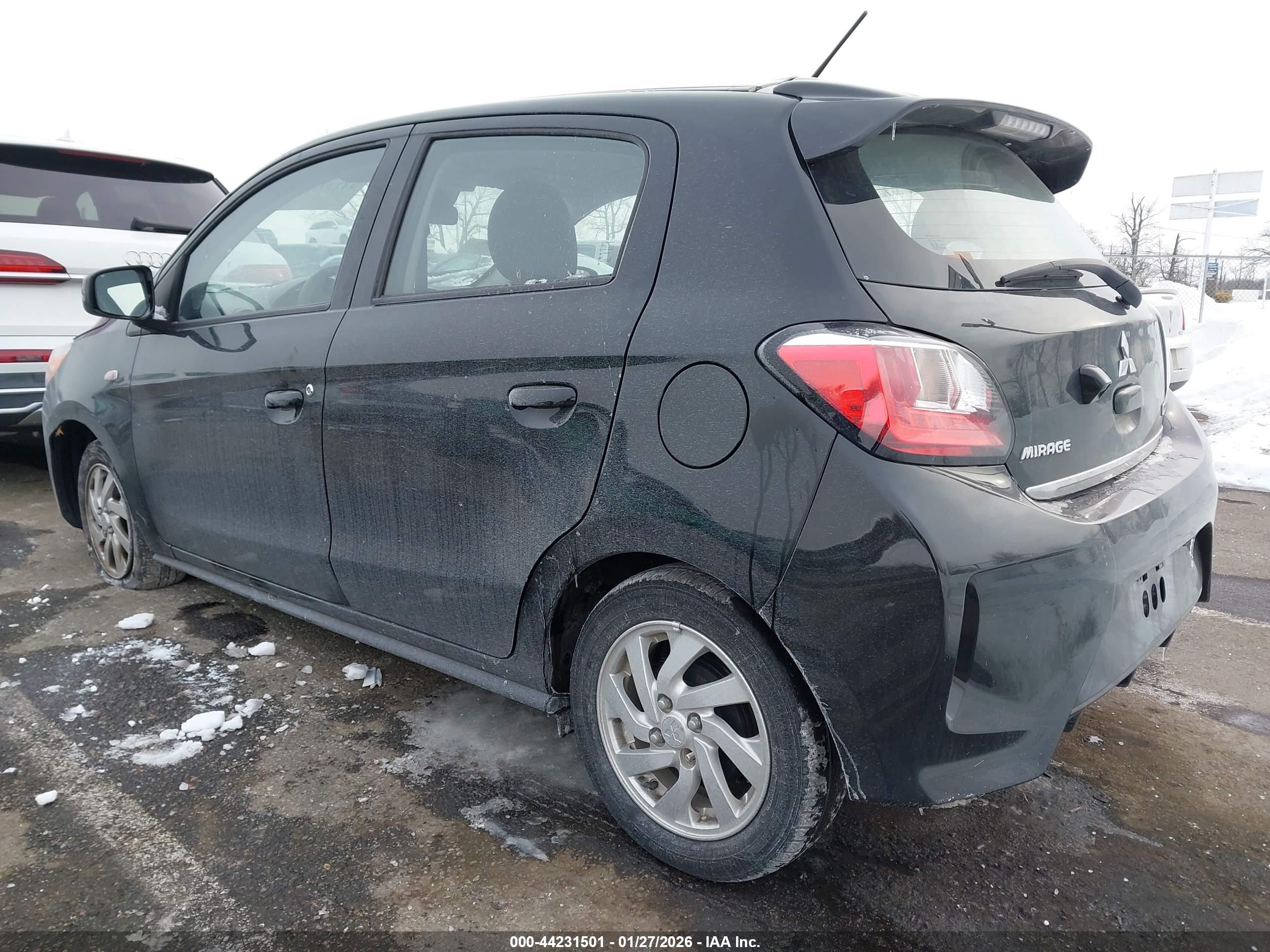 MITSUBISHI MIRAGE image 3