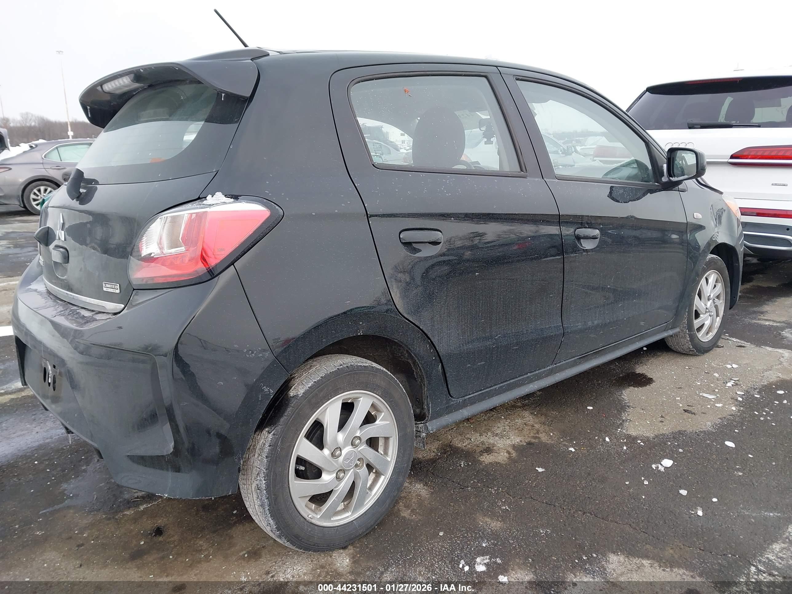 MITSUBISHI MIRAGE image 4