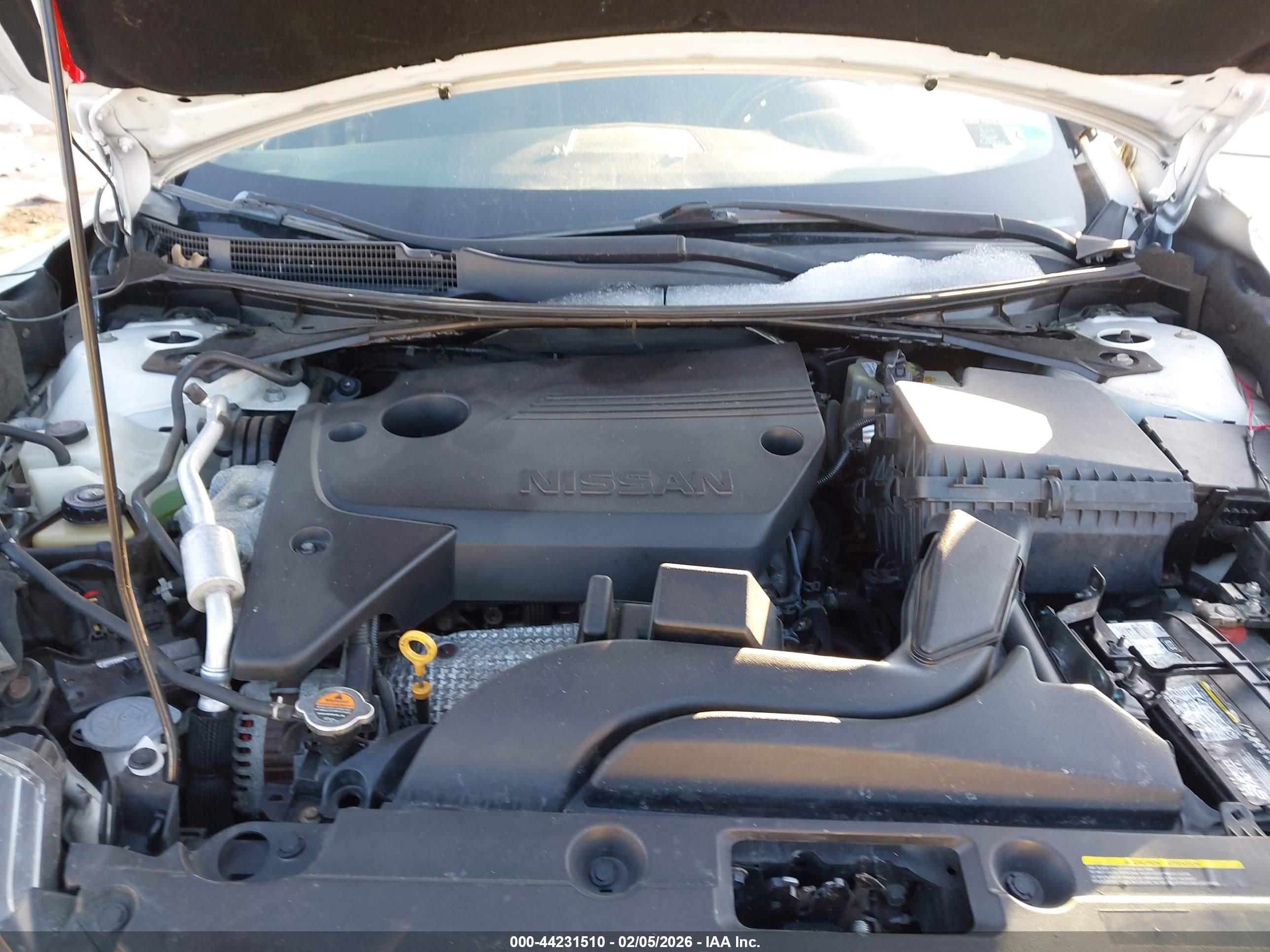 NISSAN ALTIMA image 10