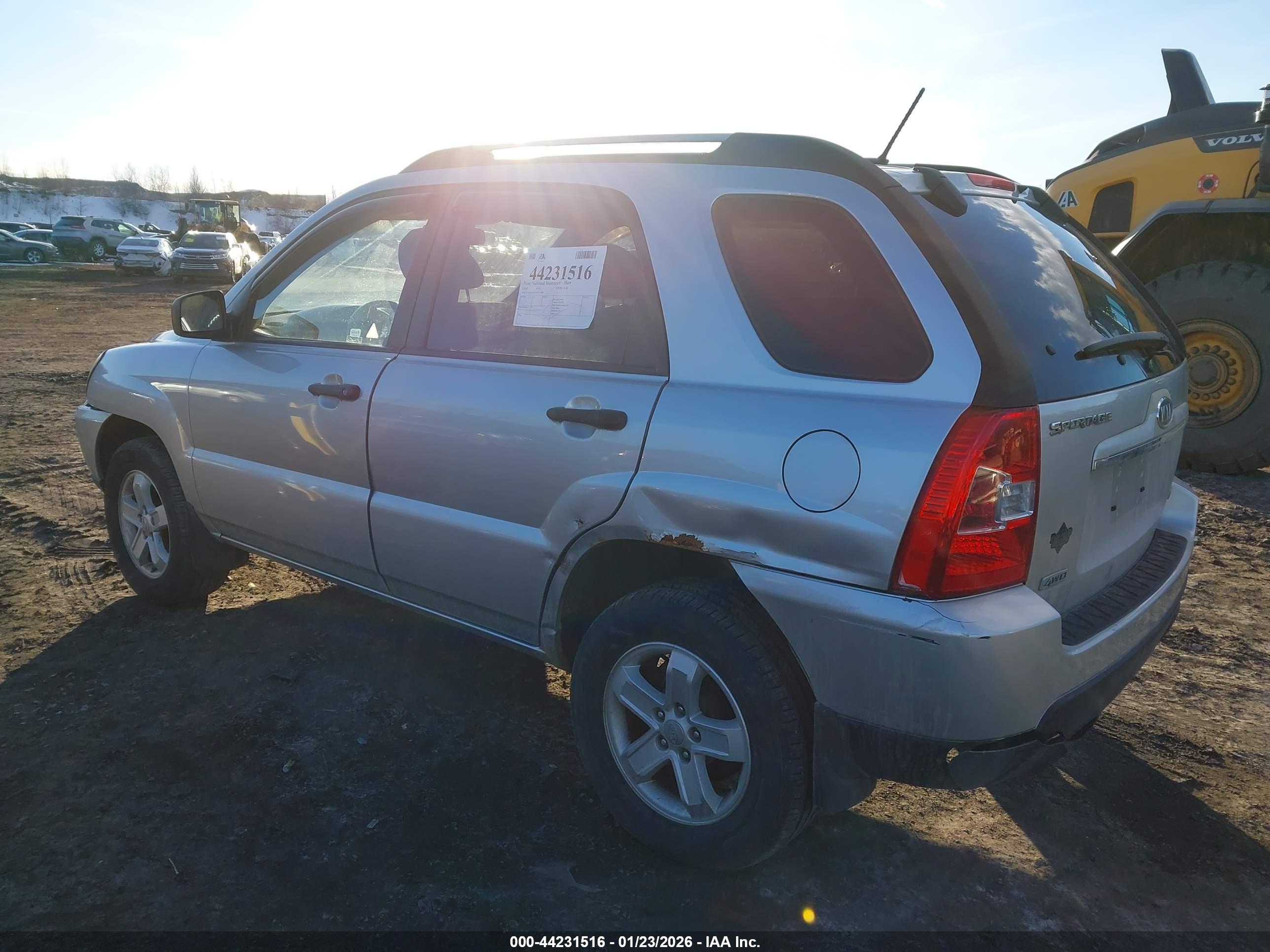 KIA SPORTAGE image 3