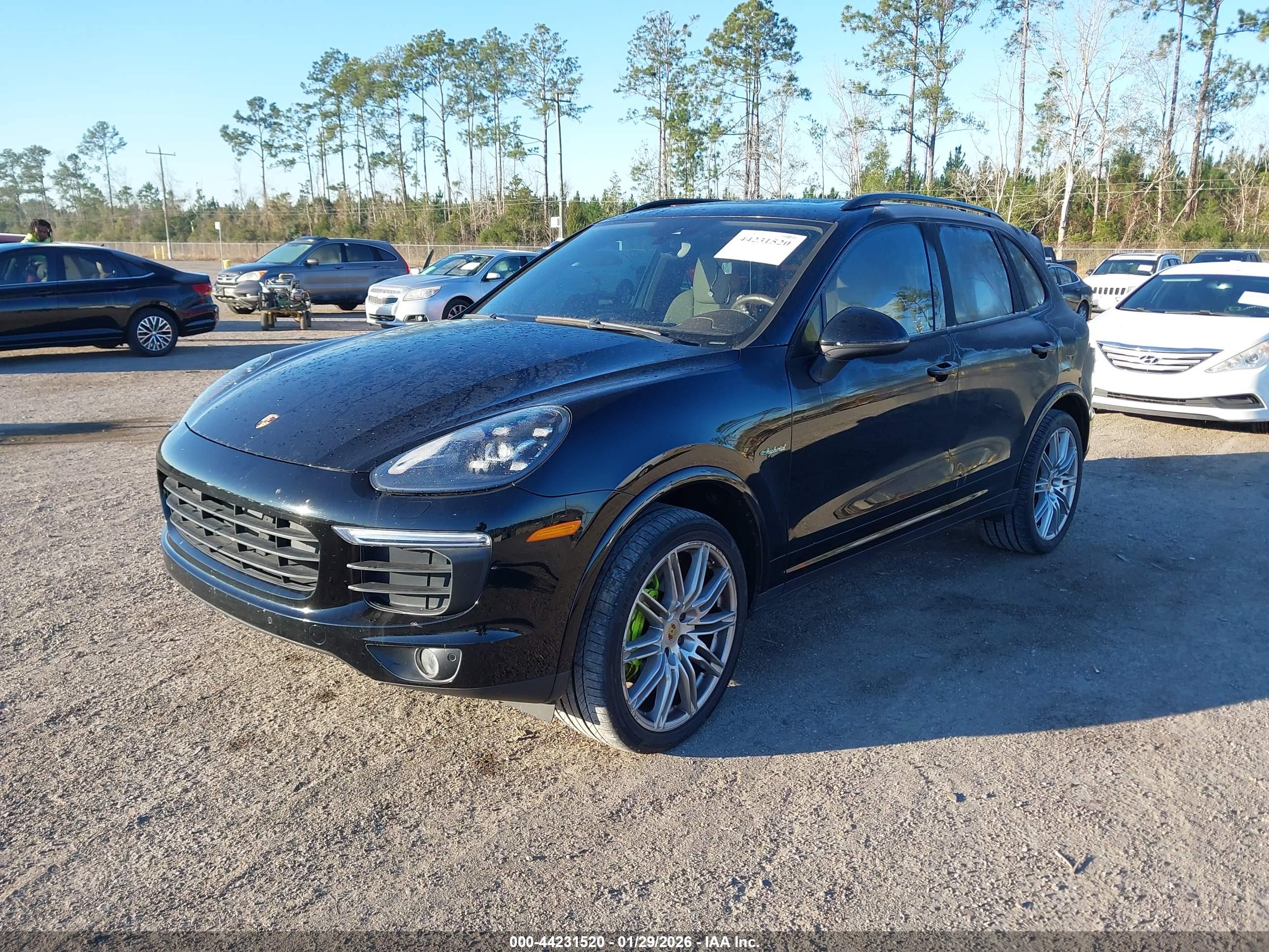 PORSCHE CAYENNE image 2