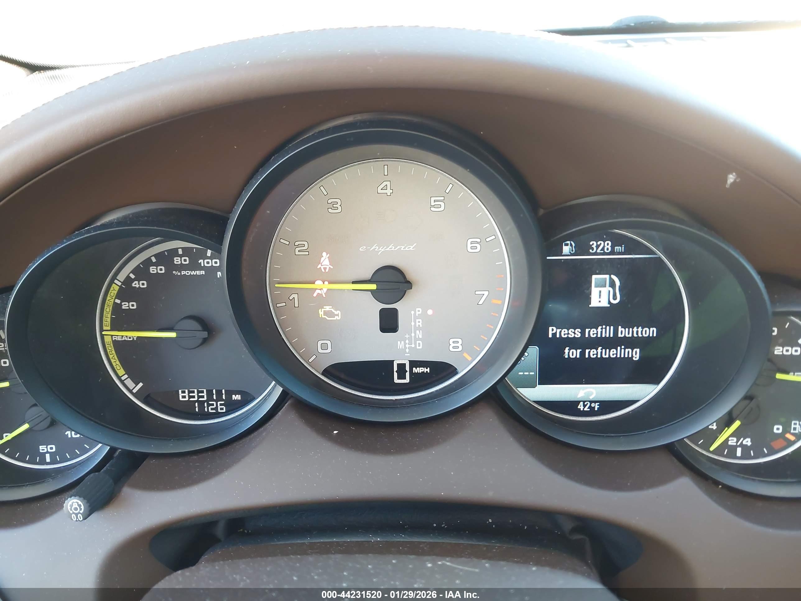 PORSCHE CAYENNE image 7