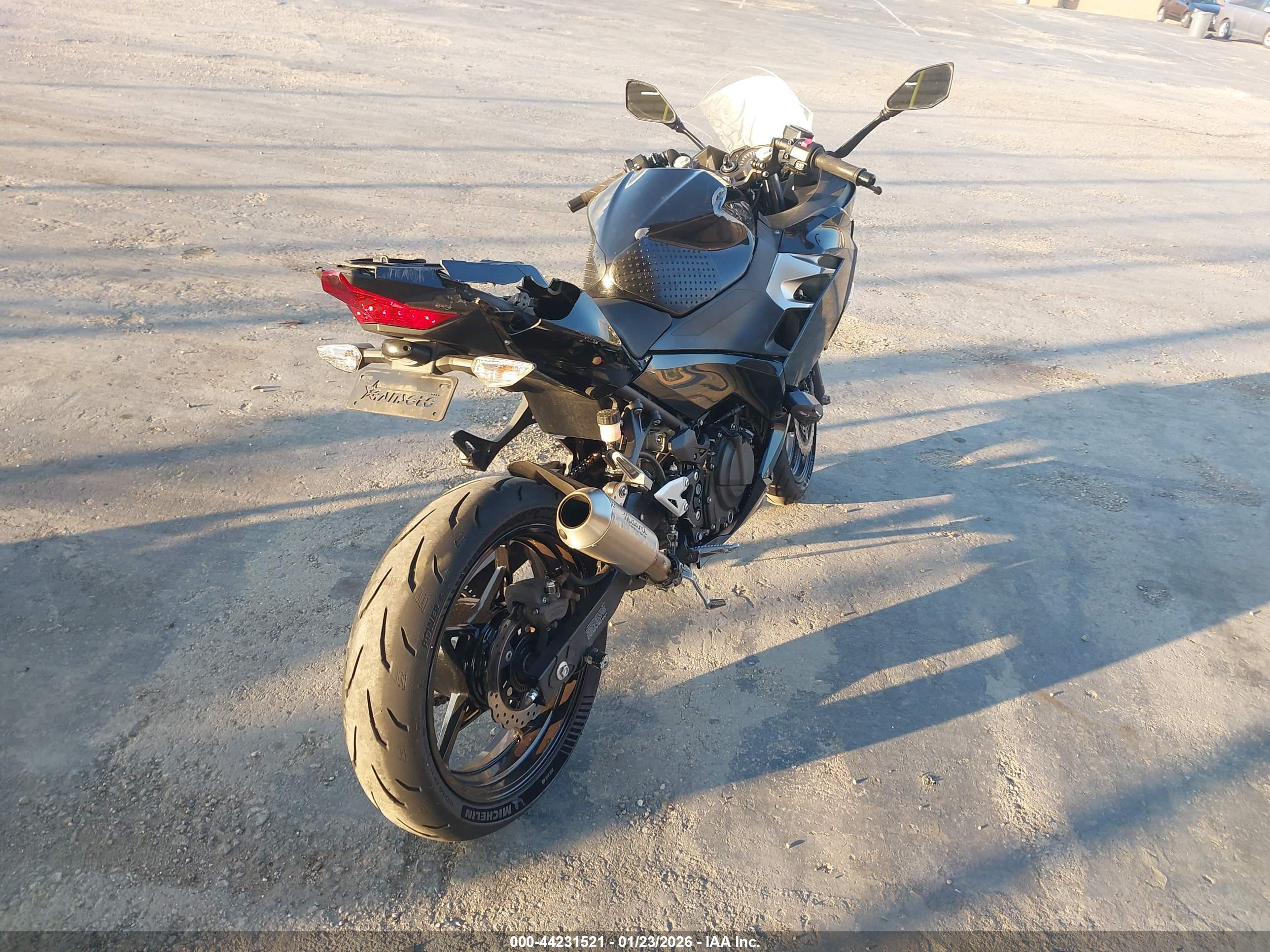KAWASAKI EX400 image 4