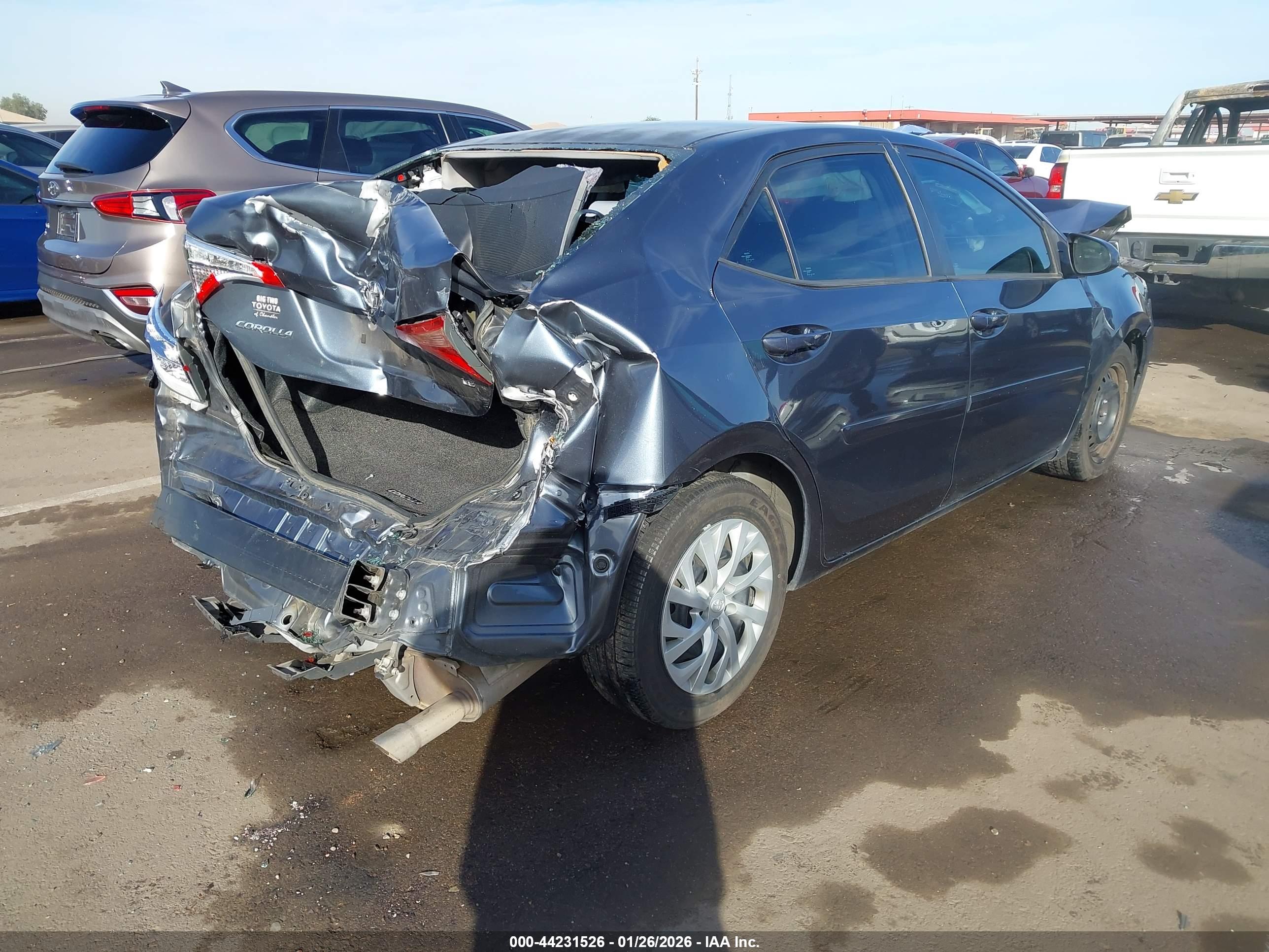 TOYOTA COROLLA image 4