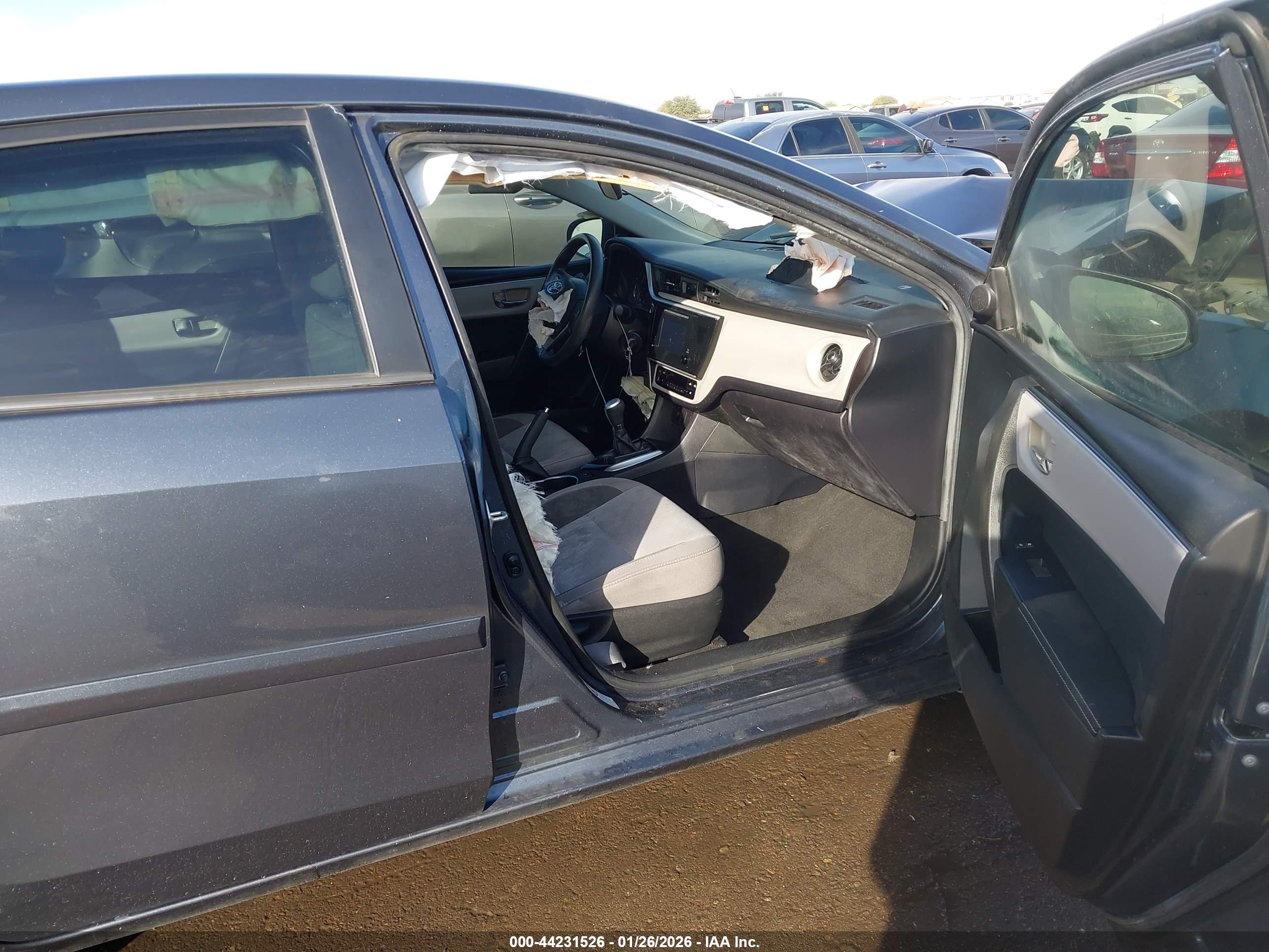 TOYOTA COROLLA image 5