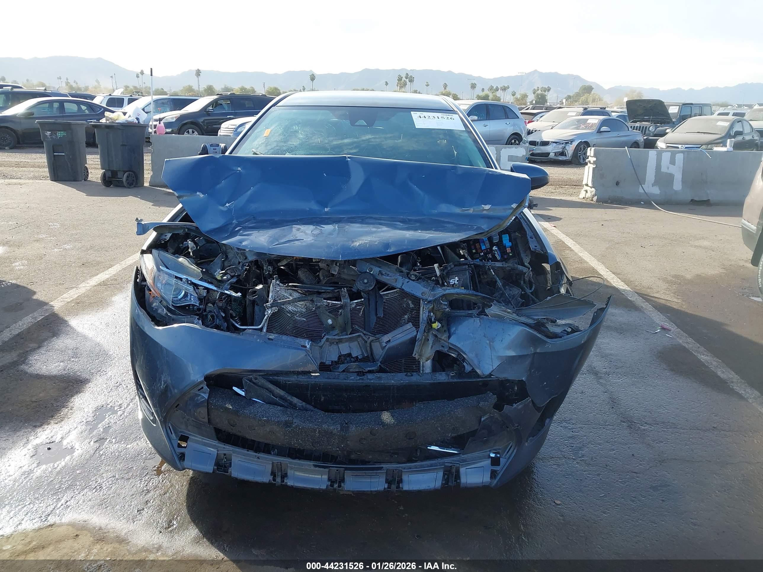 TOYOTA COROLLA image 6
