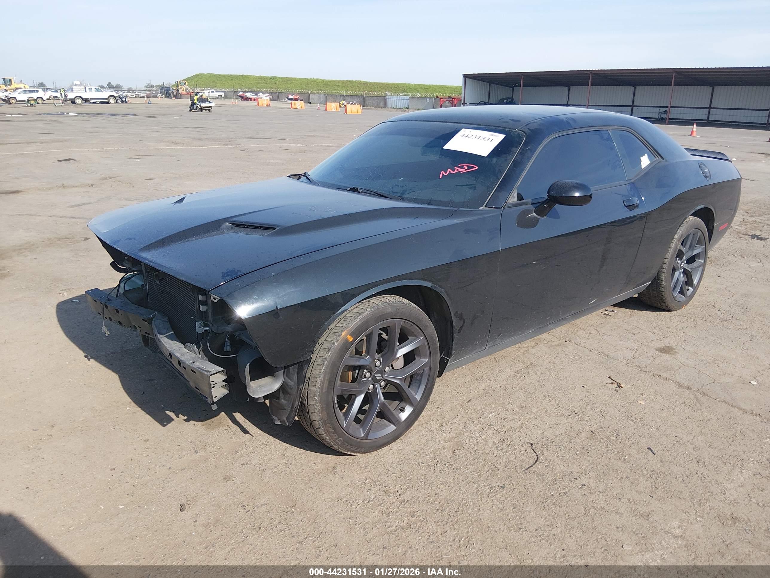 DODGE CHALLENGER image 2