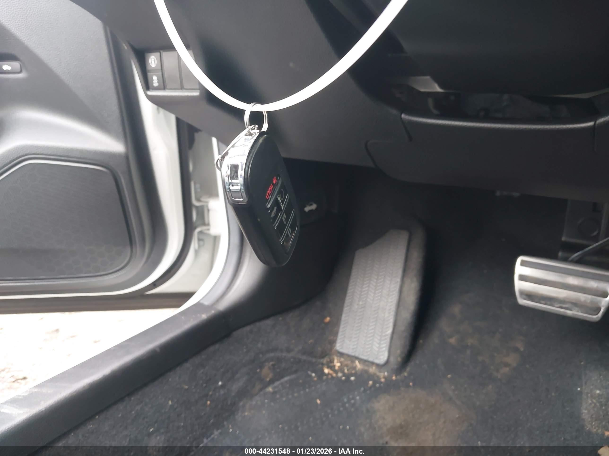 HONDA CIVIC image 11