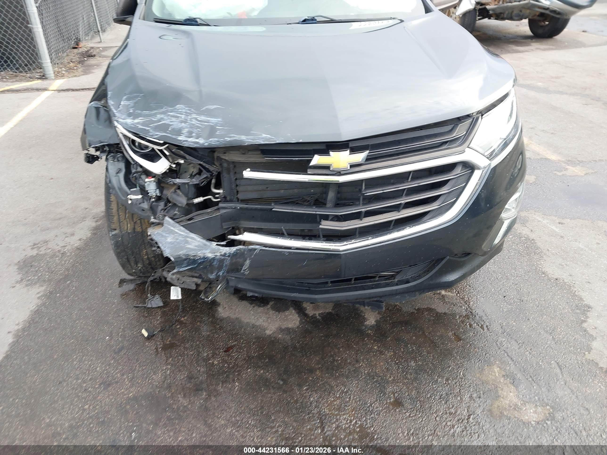CHEVROLET EQUINOX image 6