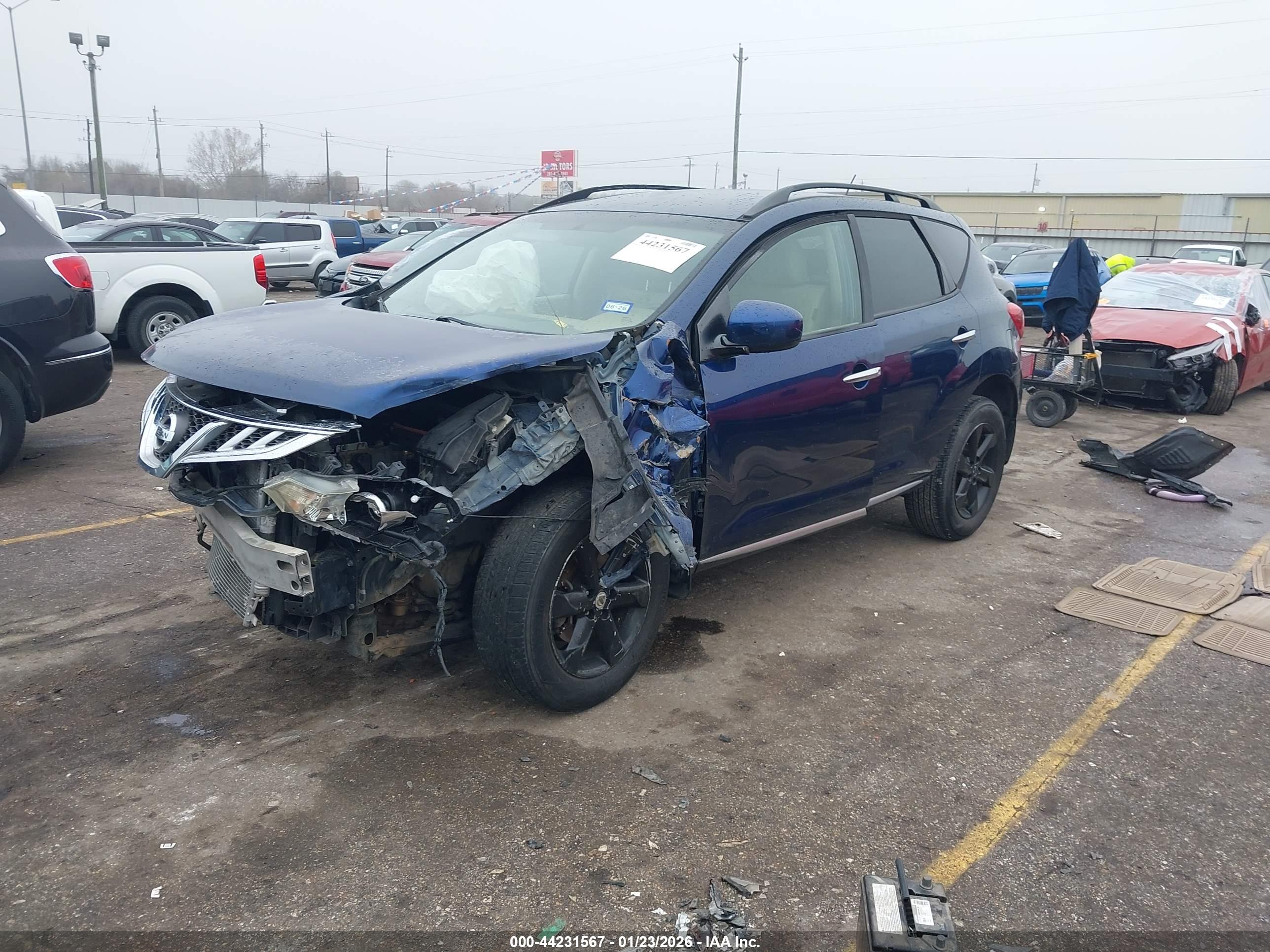 NISSAN MURANO image 2