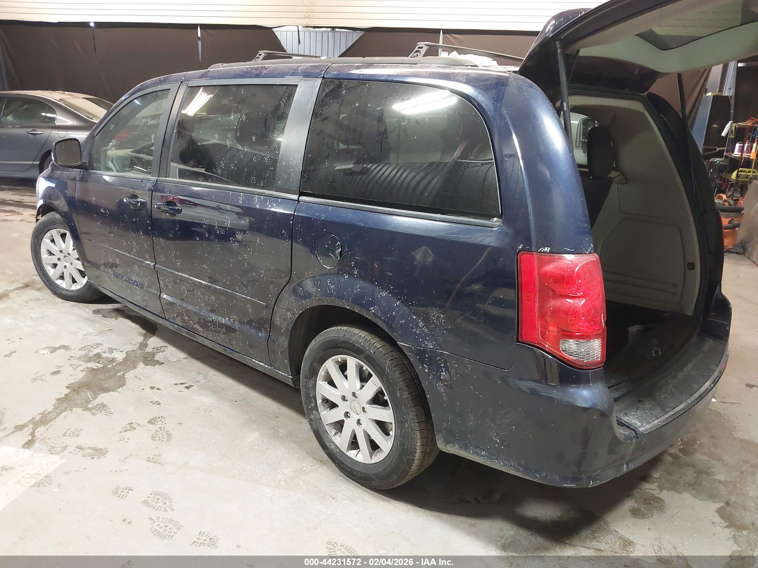 DODGE GRAND image 3