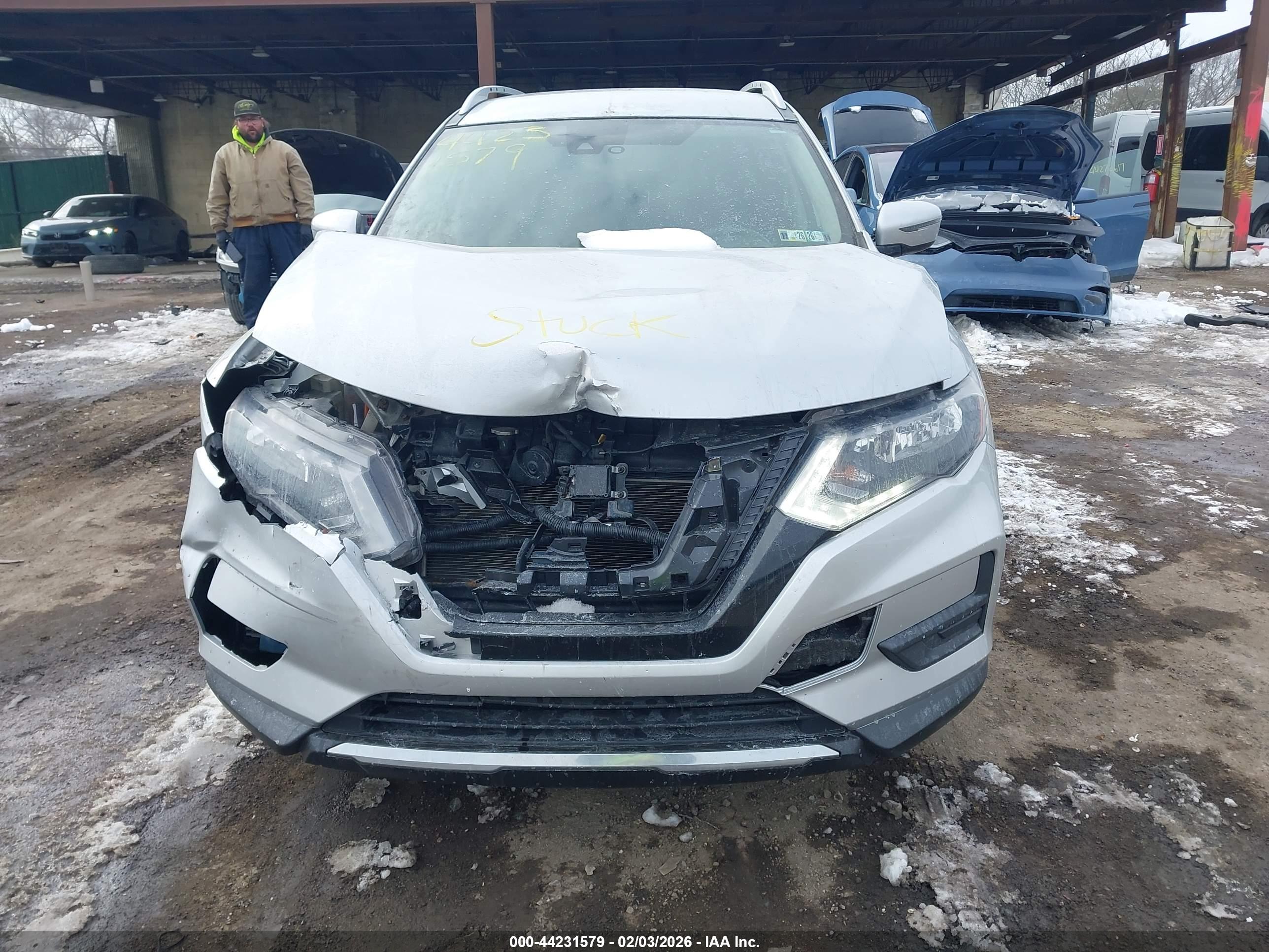 NISSAN ROGUE image 6