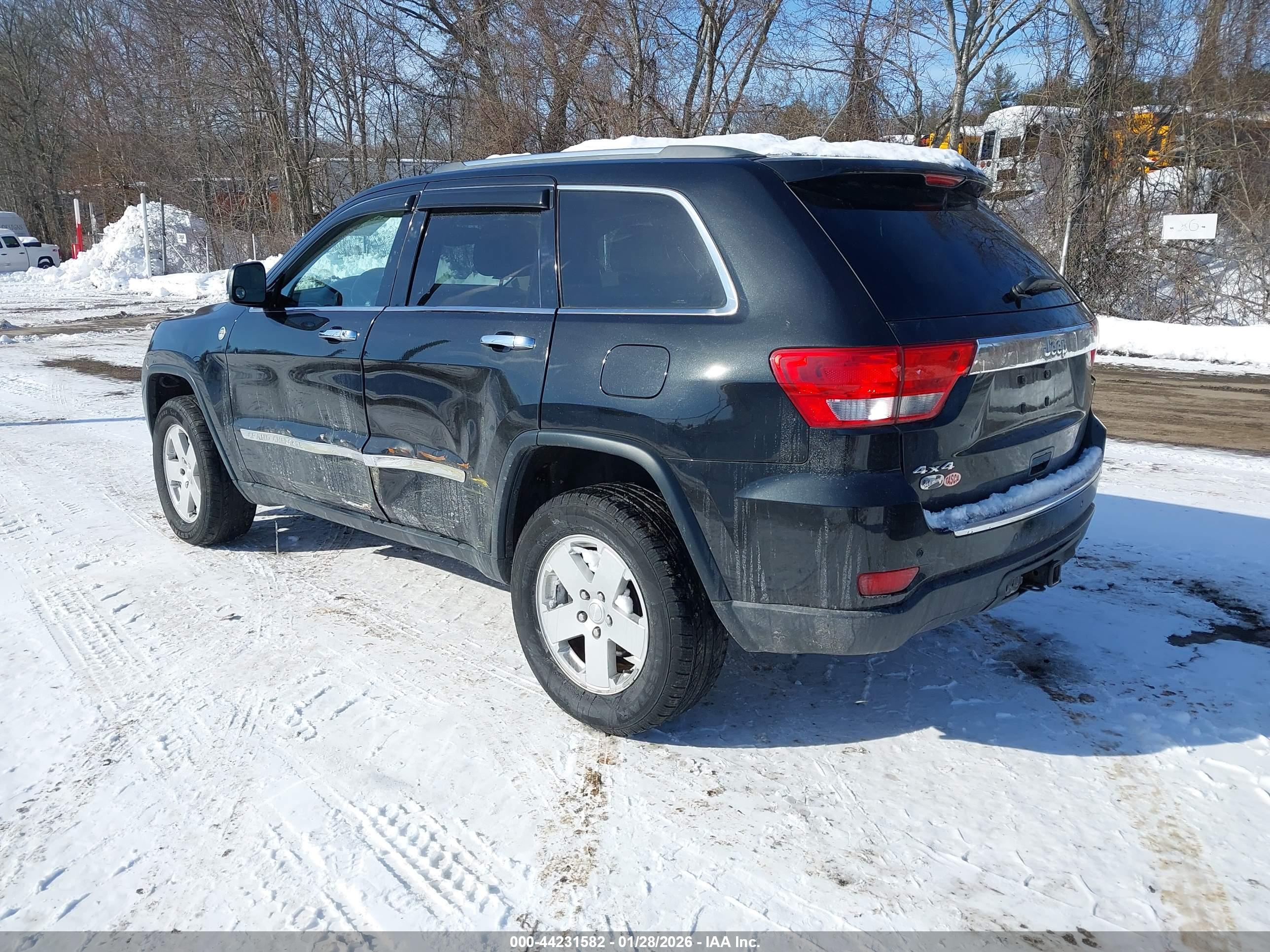 JEEP GRAND image 3