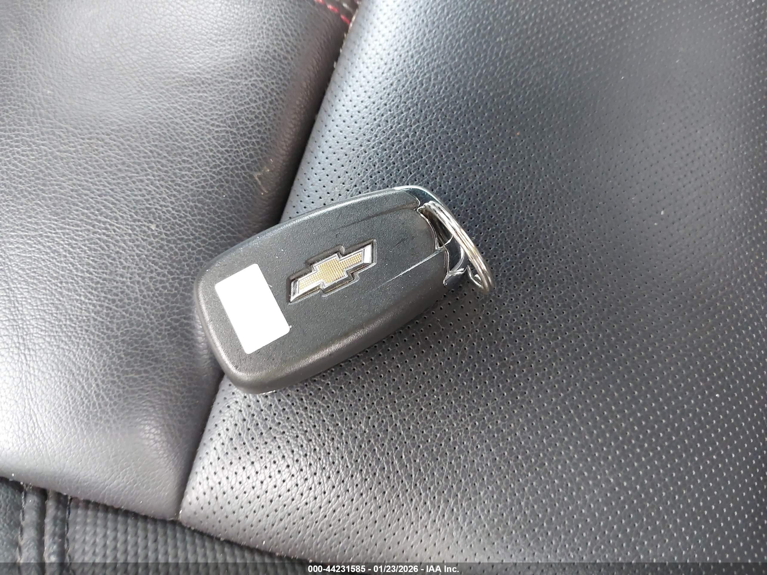 CHEVROLET TRAVERSE image 11