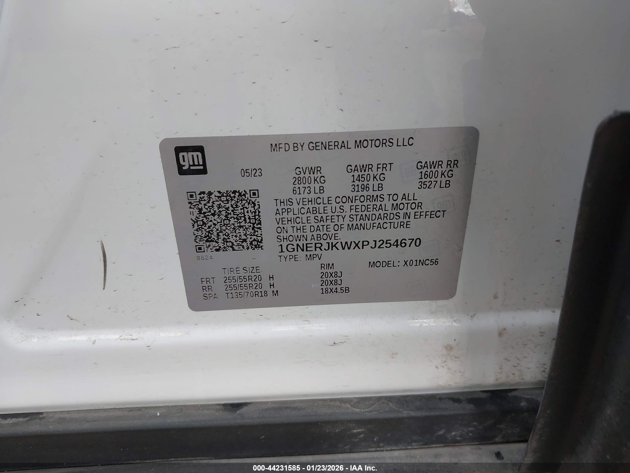 CHEVROLET TRAVERSE image 9