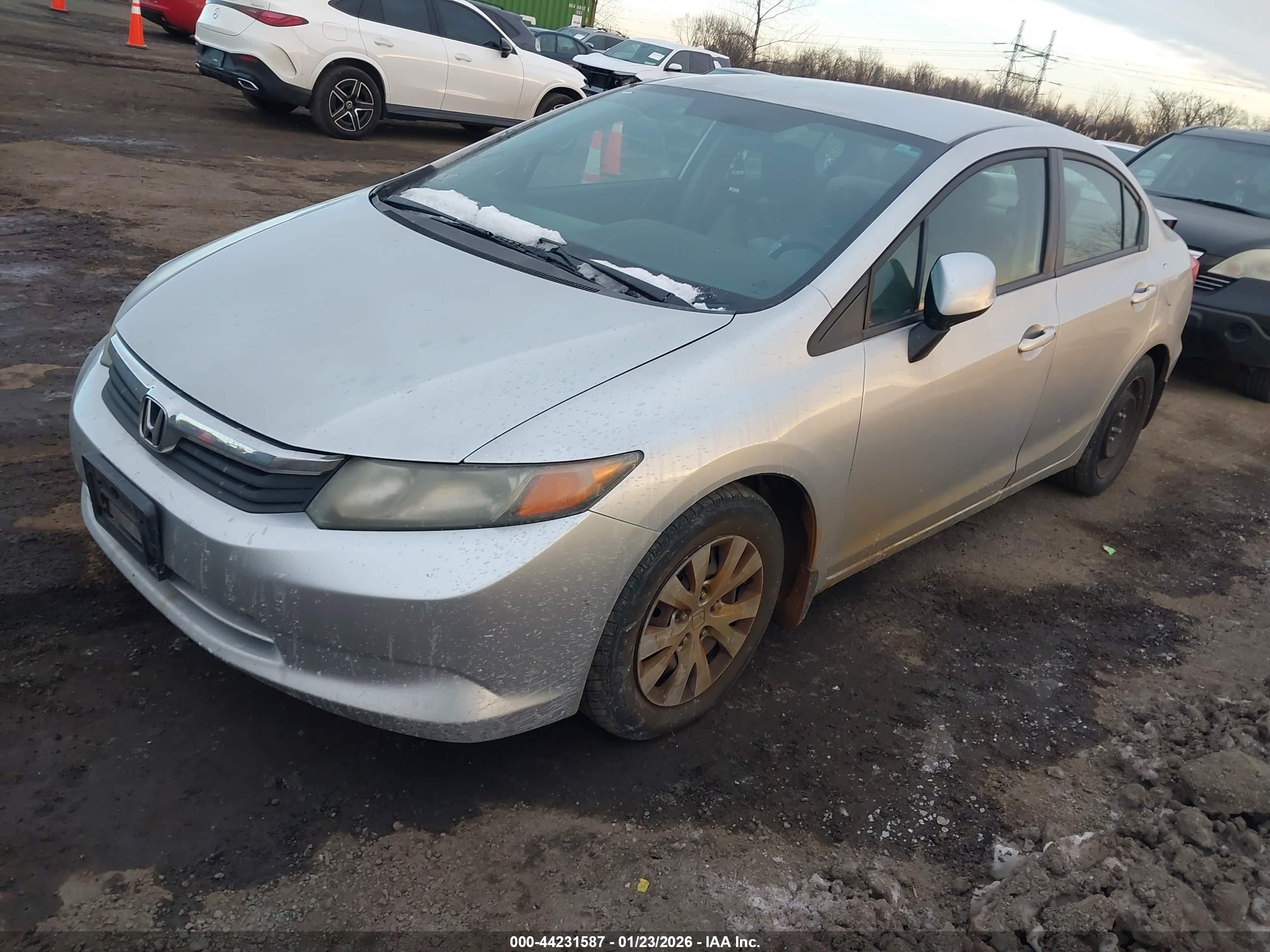 HONDA CIVIC image 2