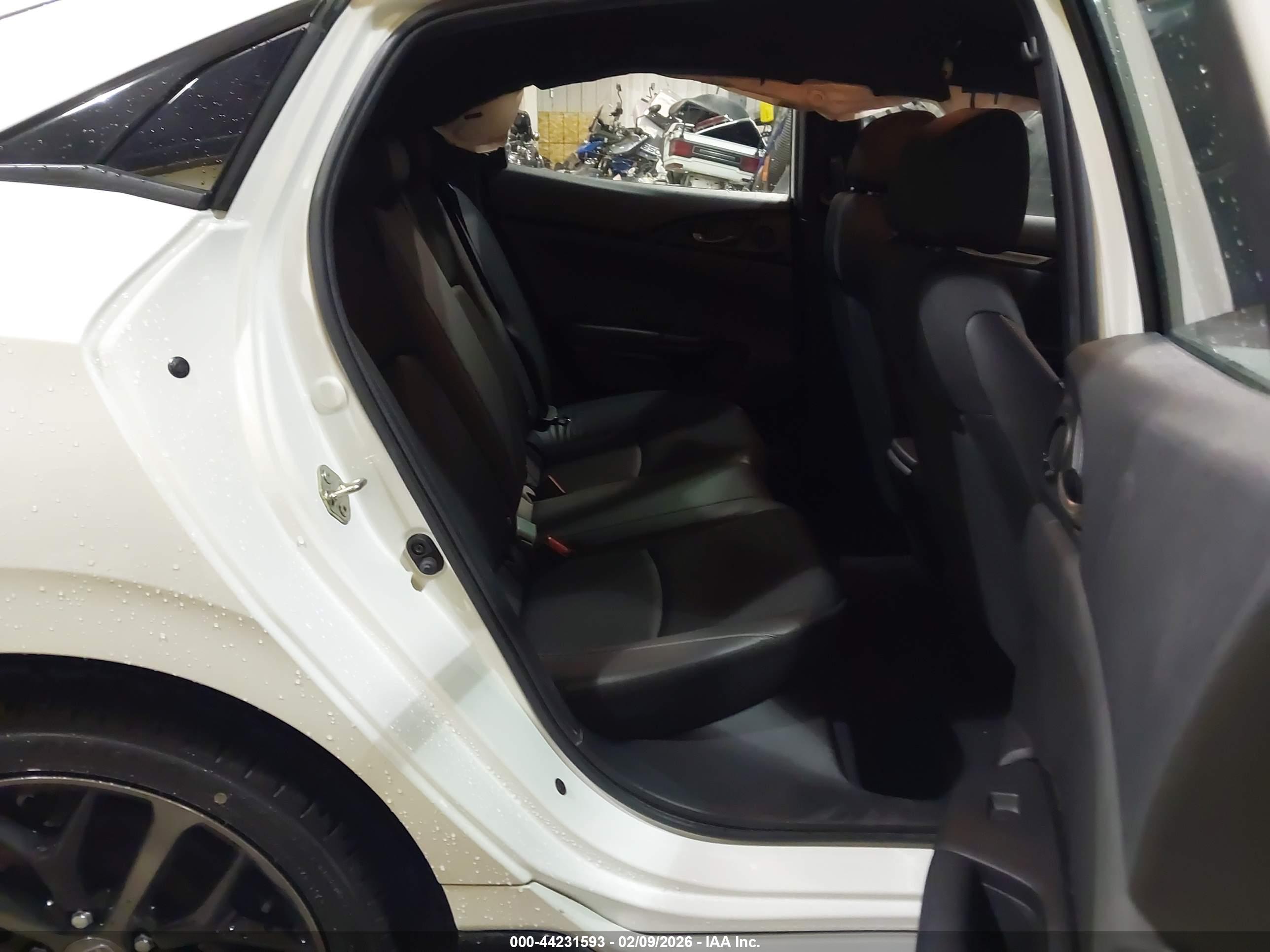 HONDA CIVIC image 8